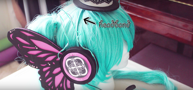 24 headphones.png