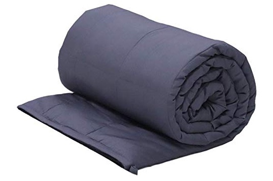 viki-mini-weighted-blanket.jpeg