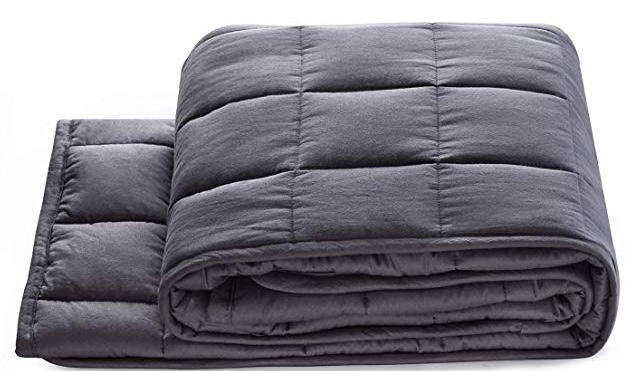 hypoallergenic-weighted-blanket.jpeg