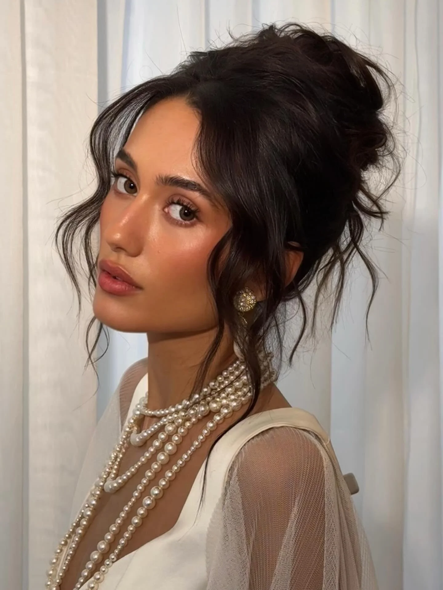 Second look from the Baroque Social hosted by the incredible @nicoleashley 

This one was all about that windswept, slightly undone but still polished kind of updo. Effortless, a little romantic, and ready for anything.

I really pushed myself to be 