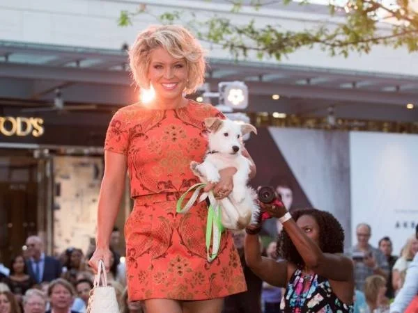 Doggie-Catwalk2.jpg