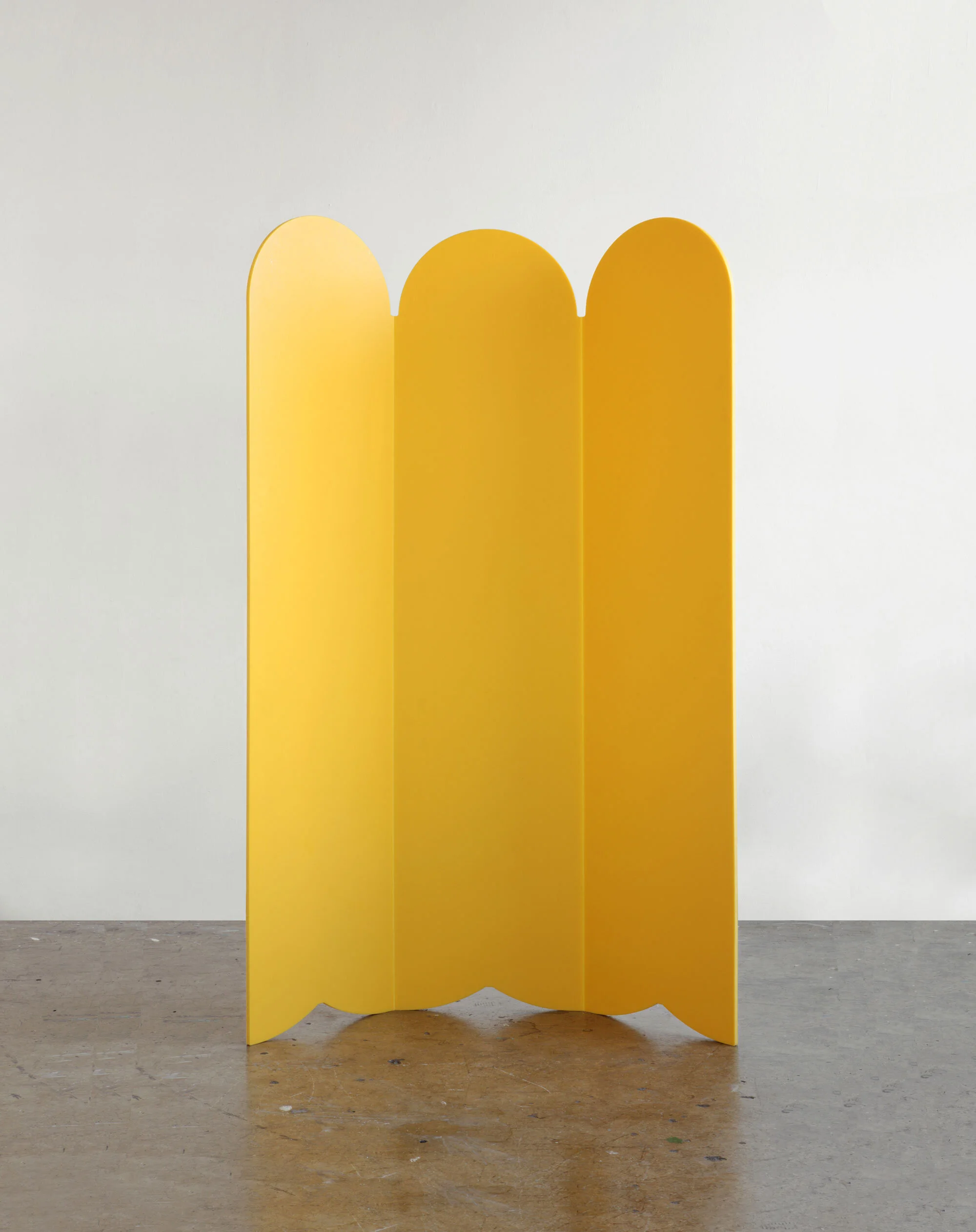 Picket-yellow-c-shape_concrete_2_lr.jpeg