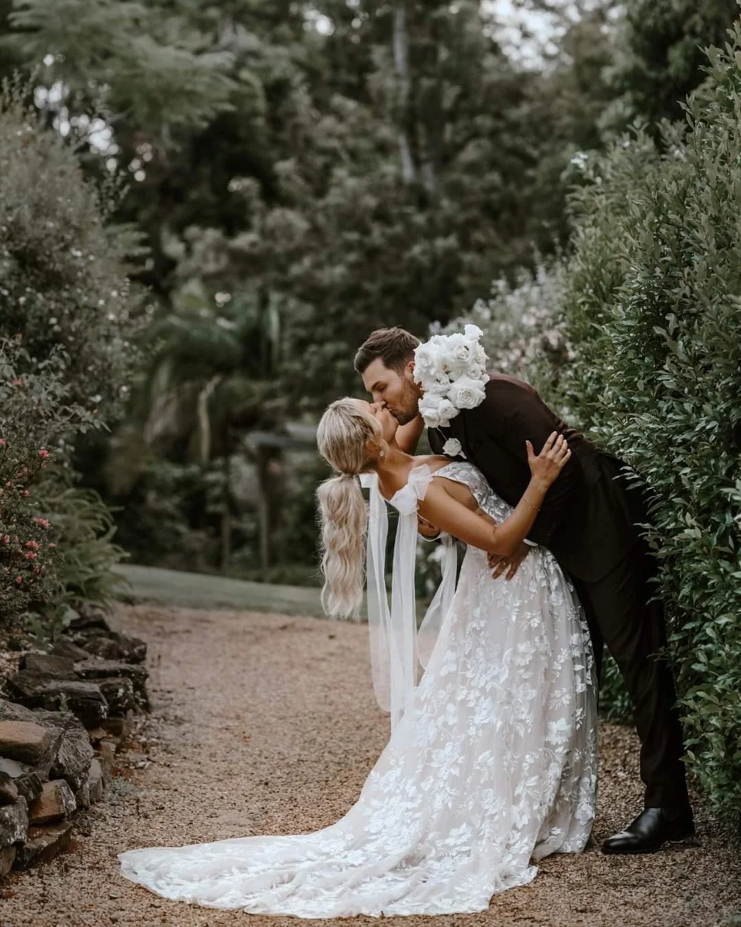 Indestructible bridal lip colour and flawless skin artistry on a bride in Montville, ensuring her look stays perfect through every kiss and celebration.