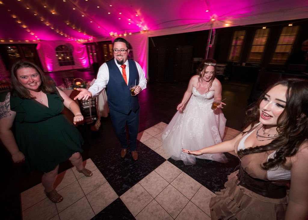 Christina &amp; Zachary’s Fern Hill Barn Wedding