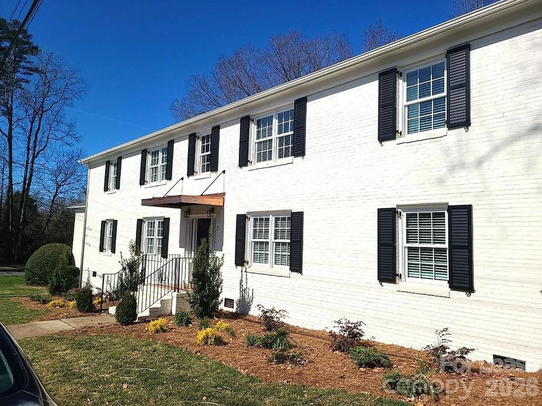 Brandon - Exterior 1.jpg