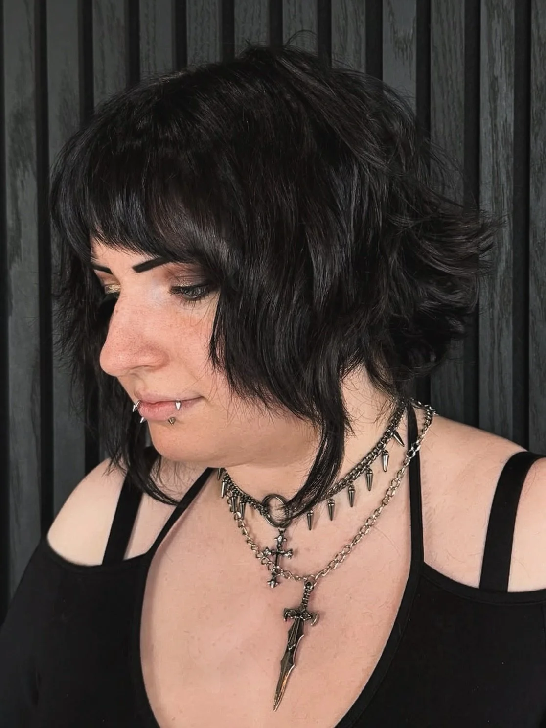 Shadow Work 🖤🦇
.
.
HAIR by @cosmolemon 
#HOFsalon
#HausOfFlint
#AlternativeHairSalonUtah
#DopeHairUtah
#AltHaircutsSLC