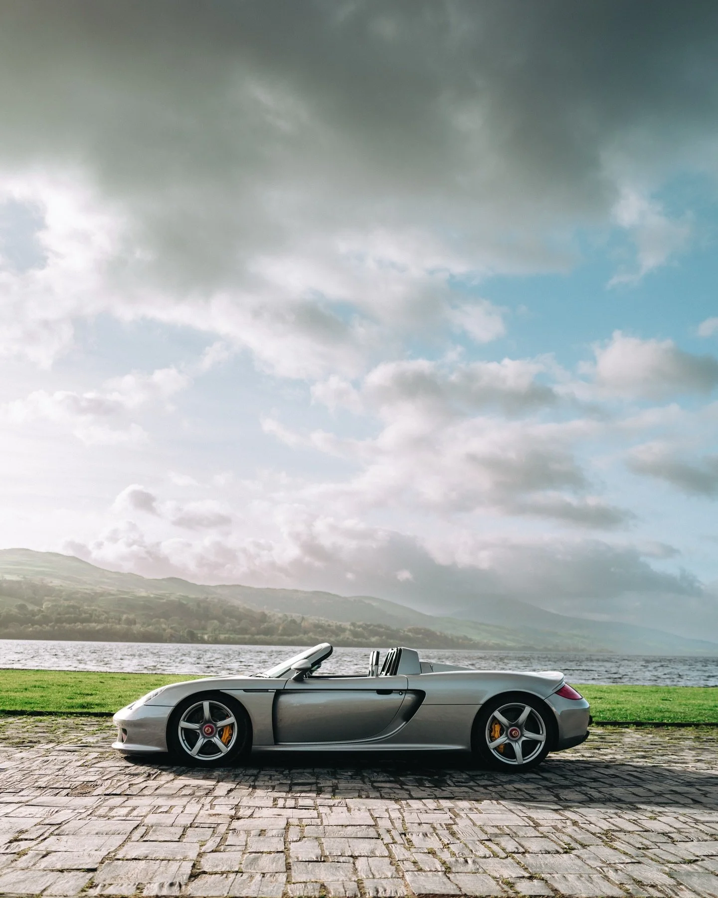 things you don&rsquo;t expect to see in north wales: cgt edition 

#porsche #carreragt #porschemoment