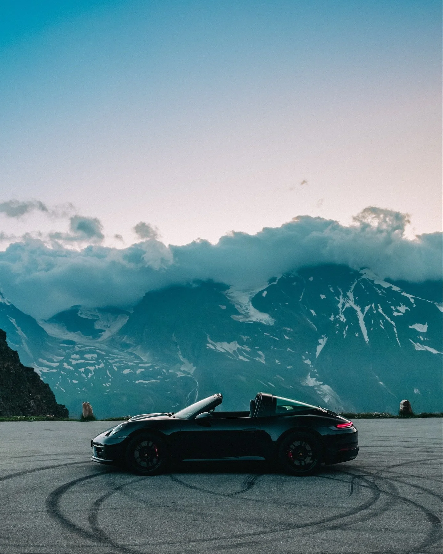 wasn&rsquo;t me 😇

#porsche #911 #targagts #porschemoment