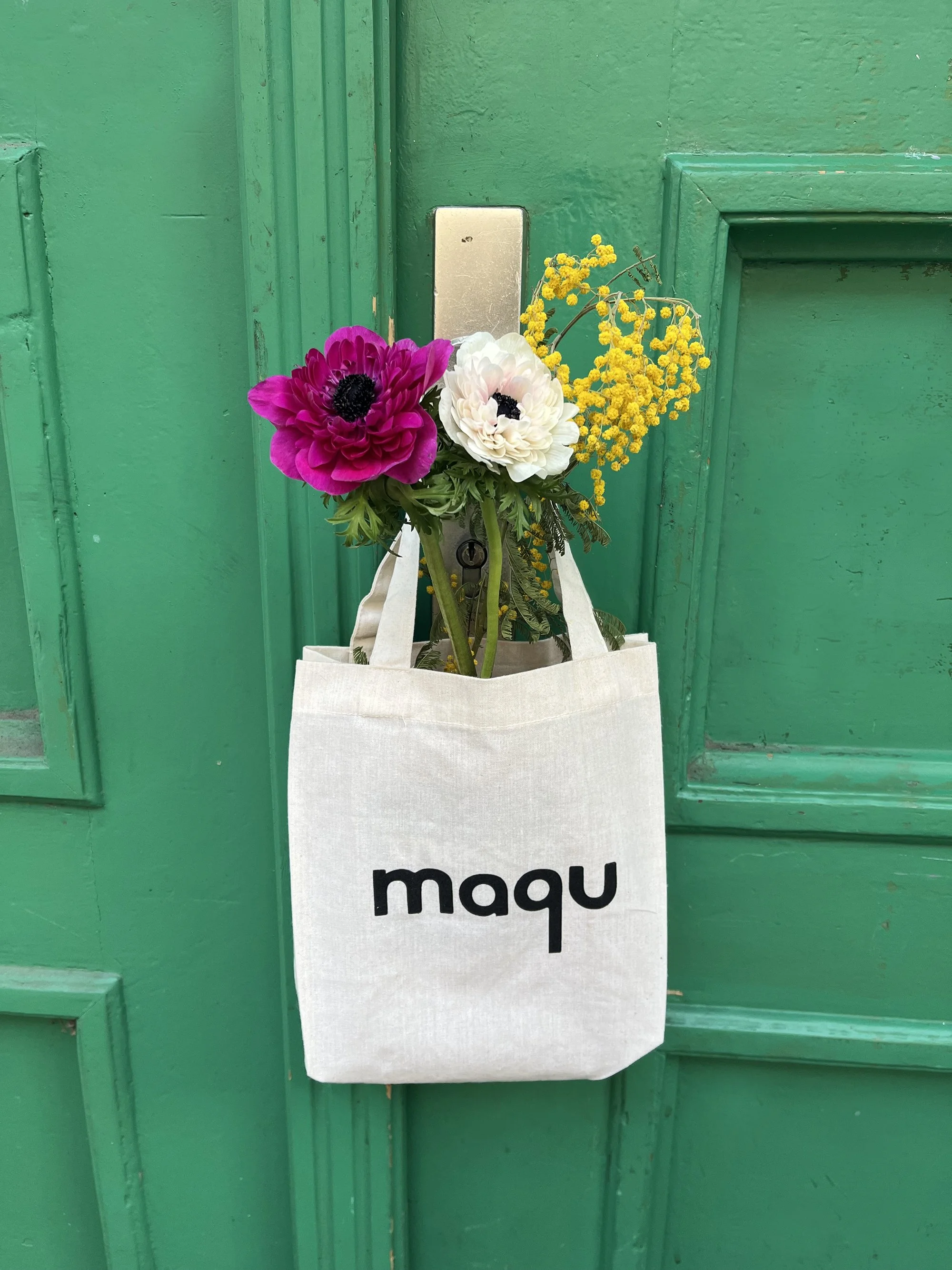 maqu minibag.jpg
