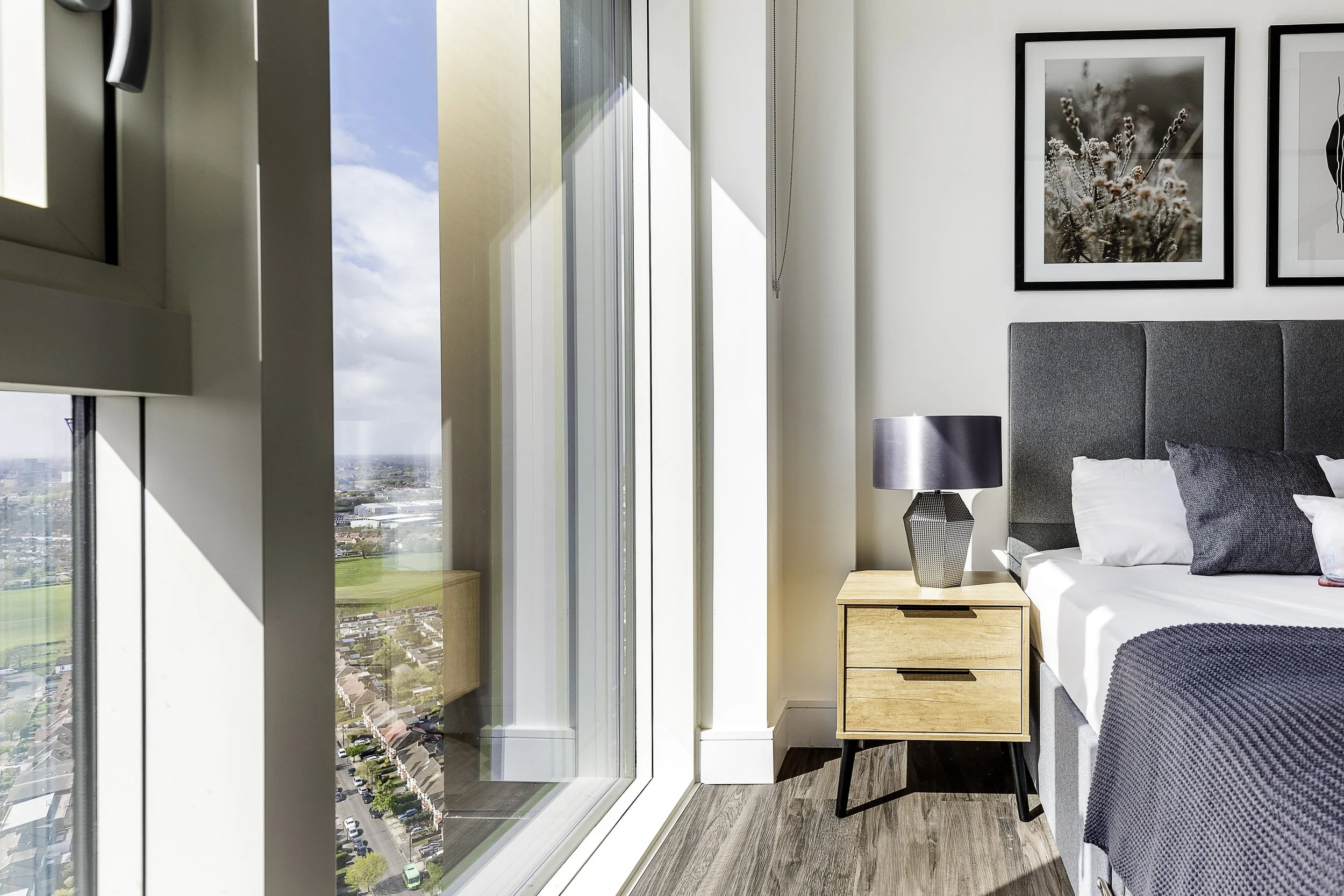 Apartment 3103, Legacy Point Victoria Road W3 6FH-12.JPG