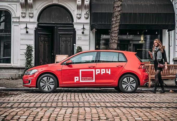 poppy antwerpen.jpg