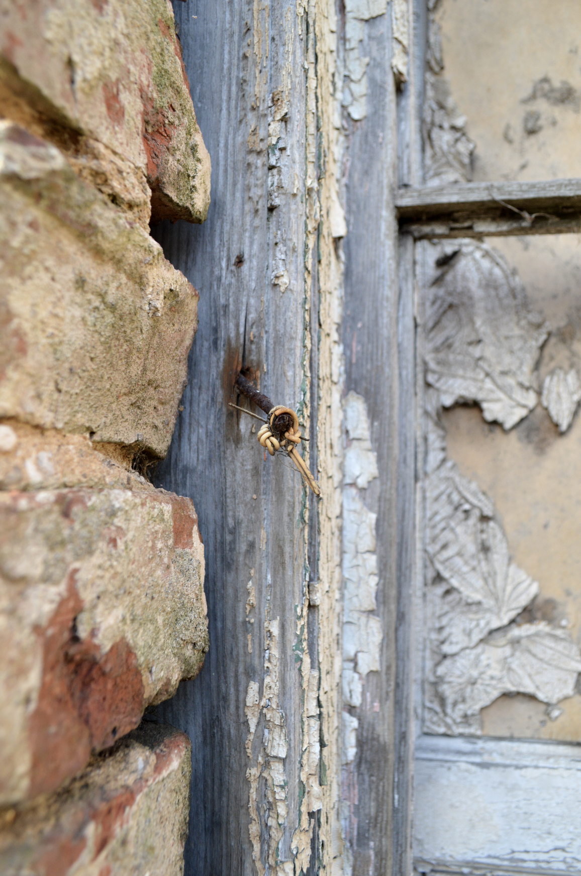 WINDOW FRAME CLOSE UP