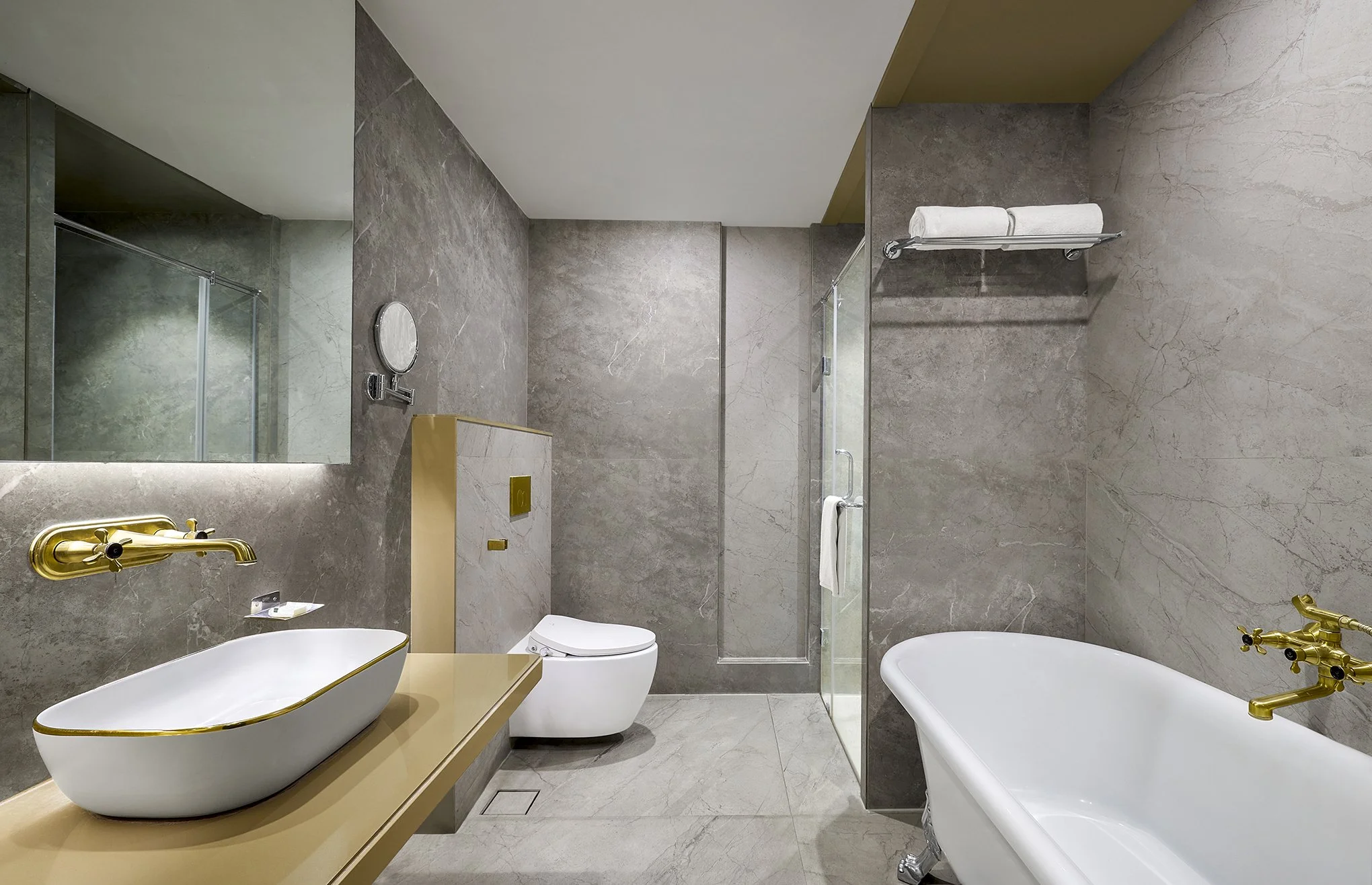 BOMFV_Fern Classic Bathroom_SUIT.jpg