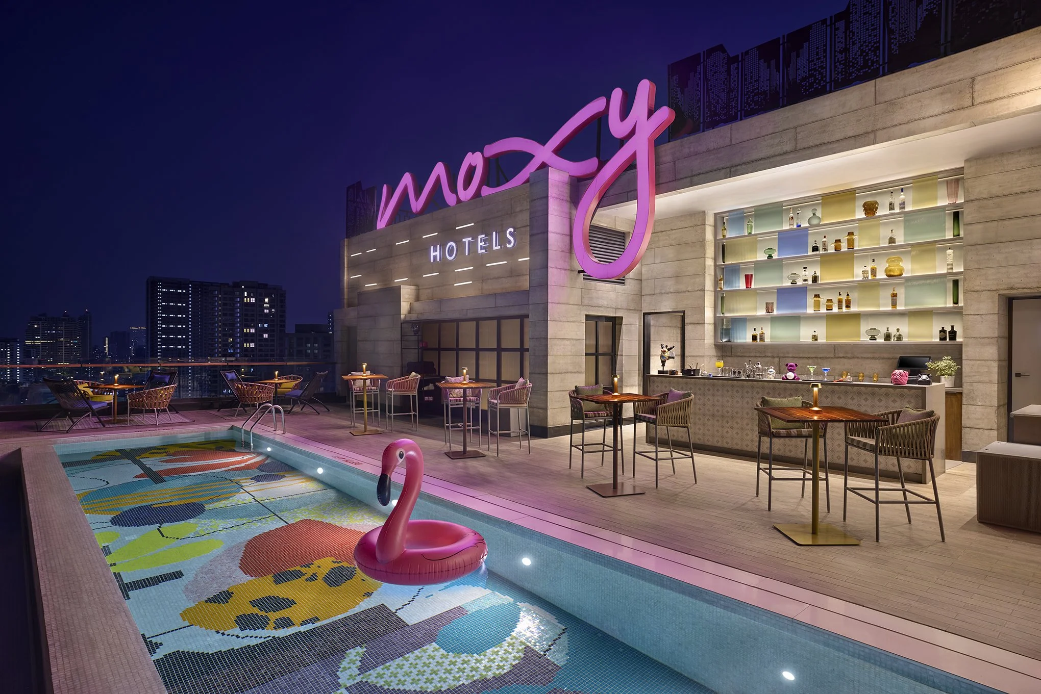 OX_BOMAW_Pool Bar_01.jpg