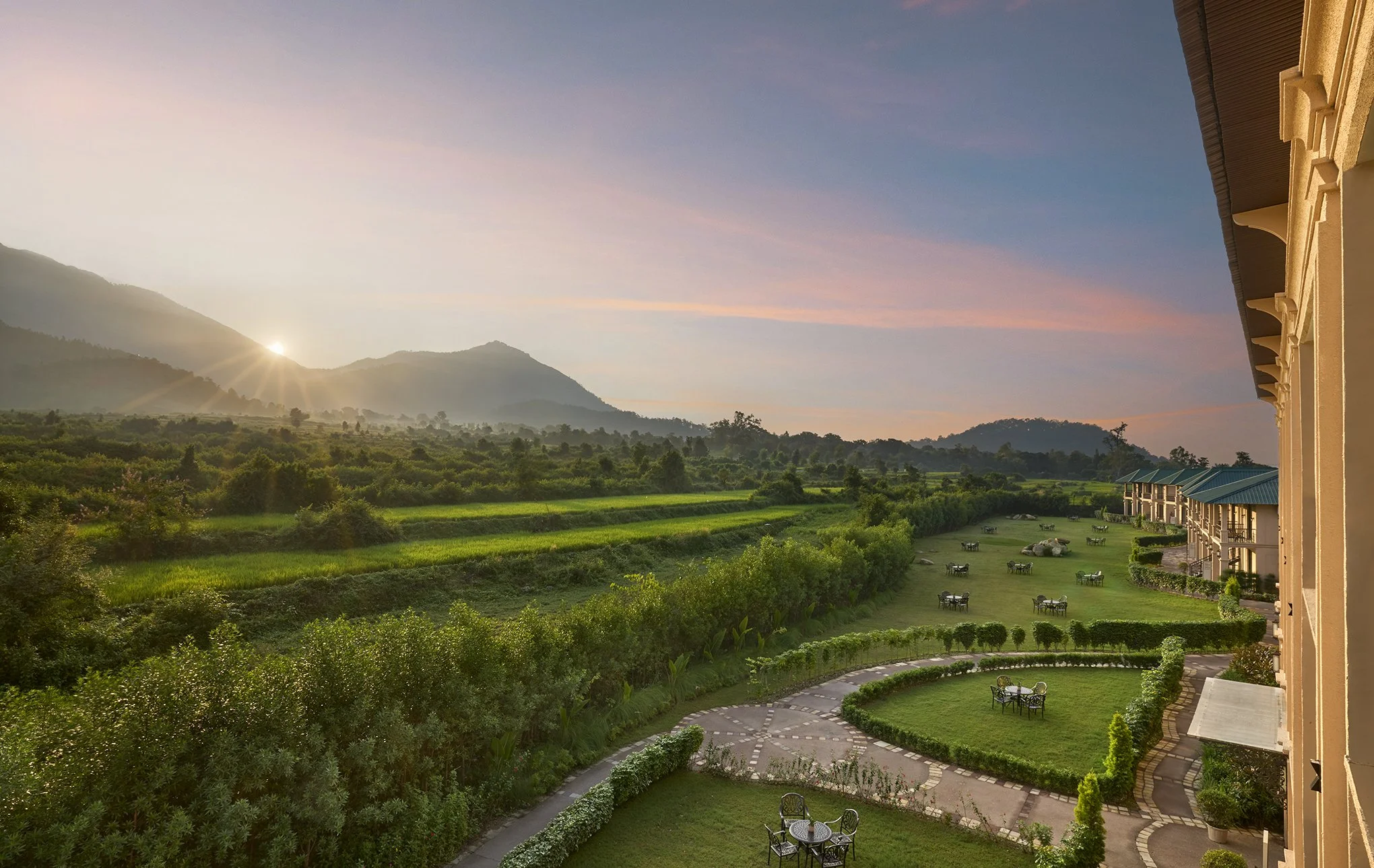 PGHRJ_Hill View Lawn.jpg