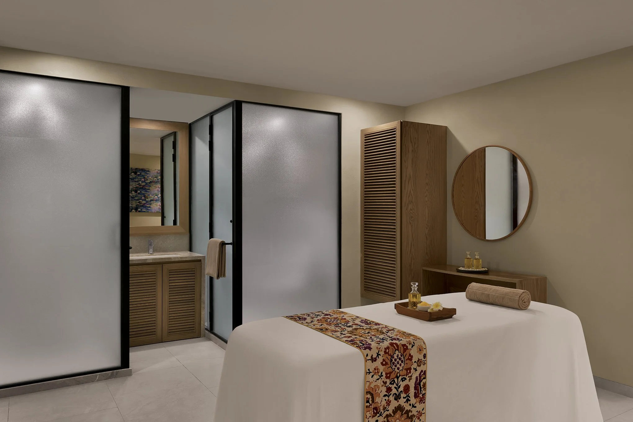 IXUFS_ Single Spa Room.jpg