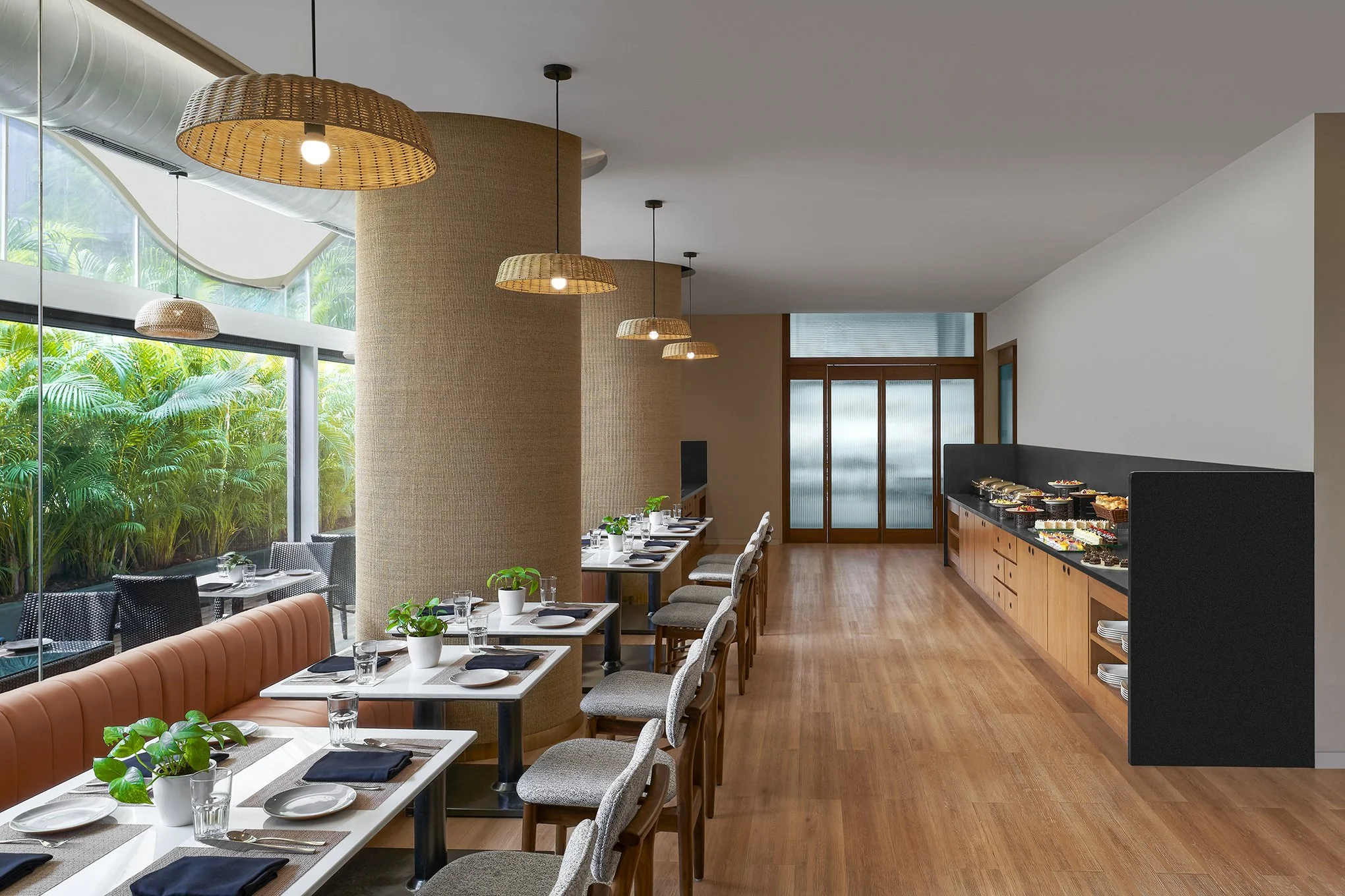 BOMRC_The Front Yards_Restaurant_ Indoor.jpg