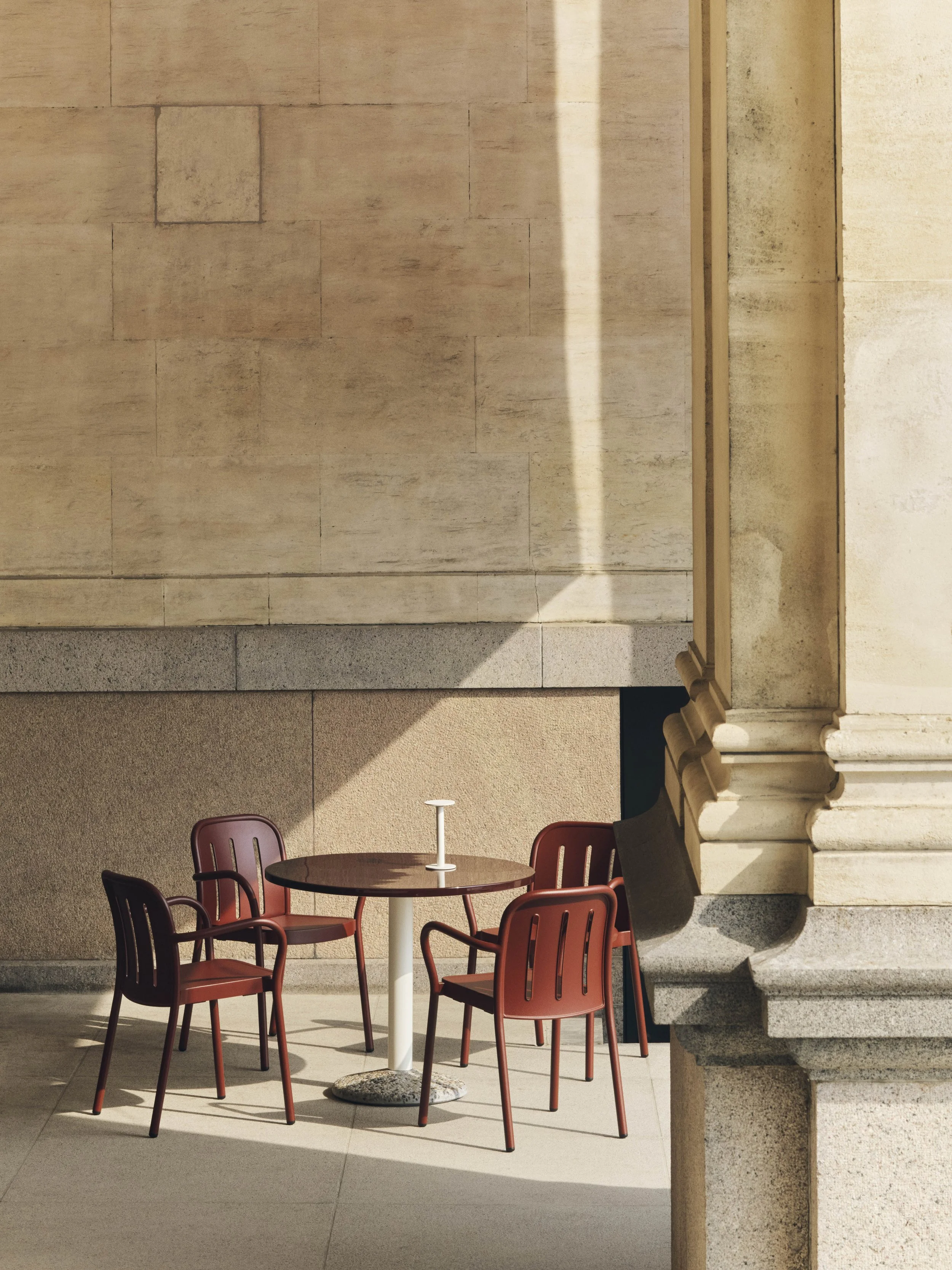 Deville Armchair iron red_Ceramic Table bordeaux_Host Portable Lamp cream white.jpg