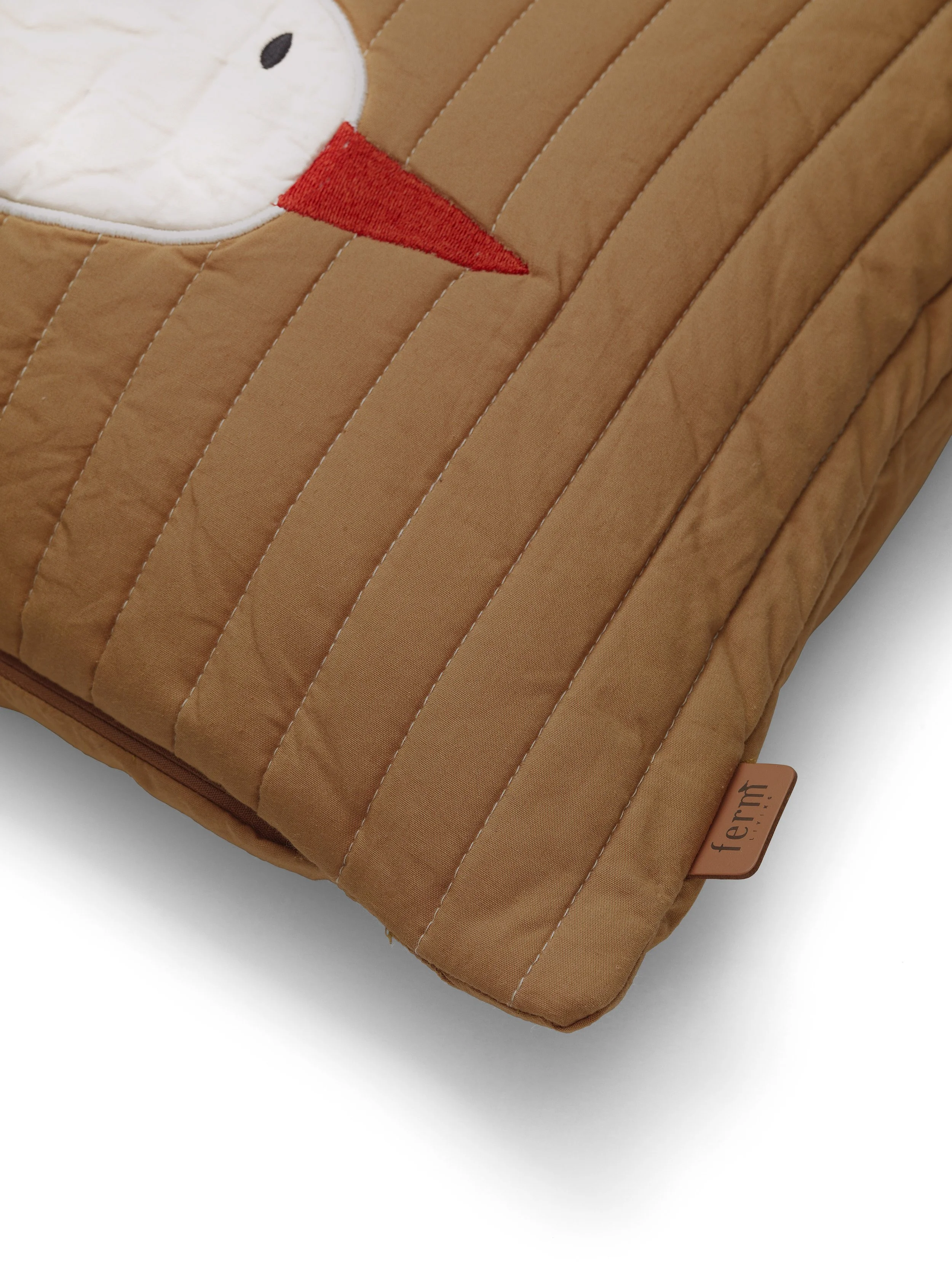 fermLIVING_AW22_BirdQuiltedCushion_1104266501_pack_2.jpg