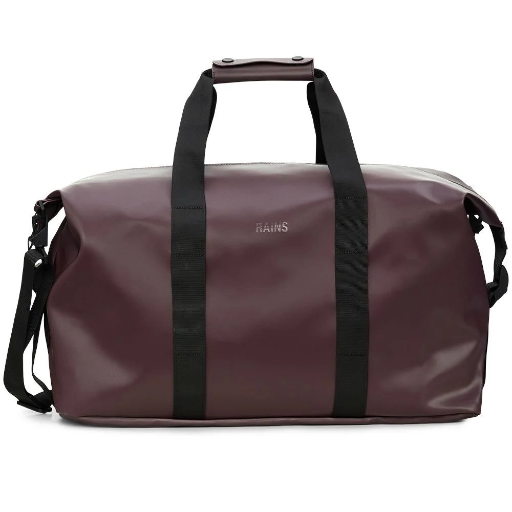rains-hilo-weekend-bag---depth-2.jpg