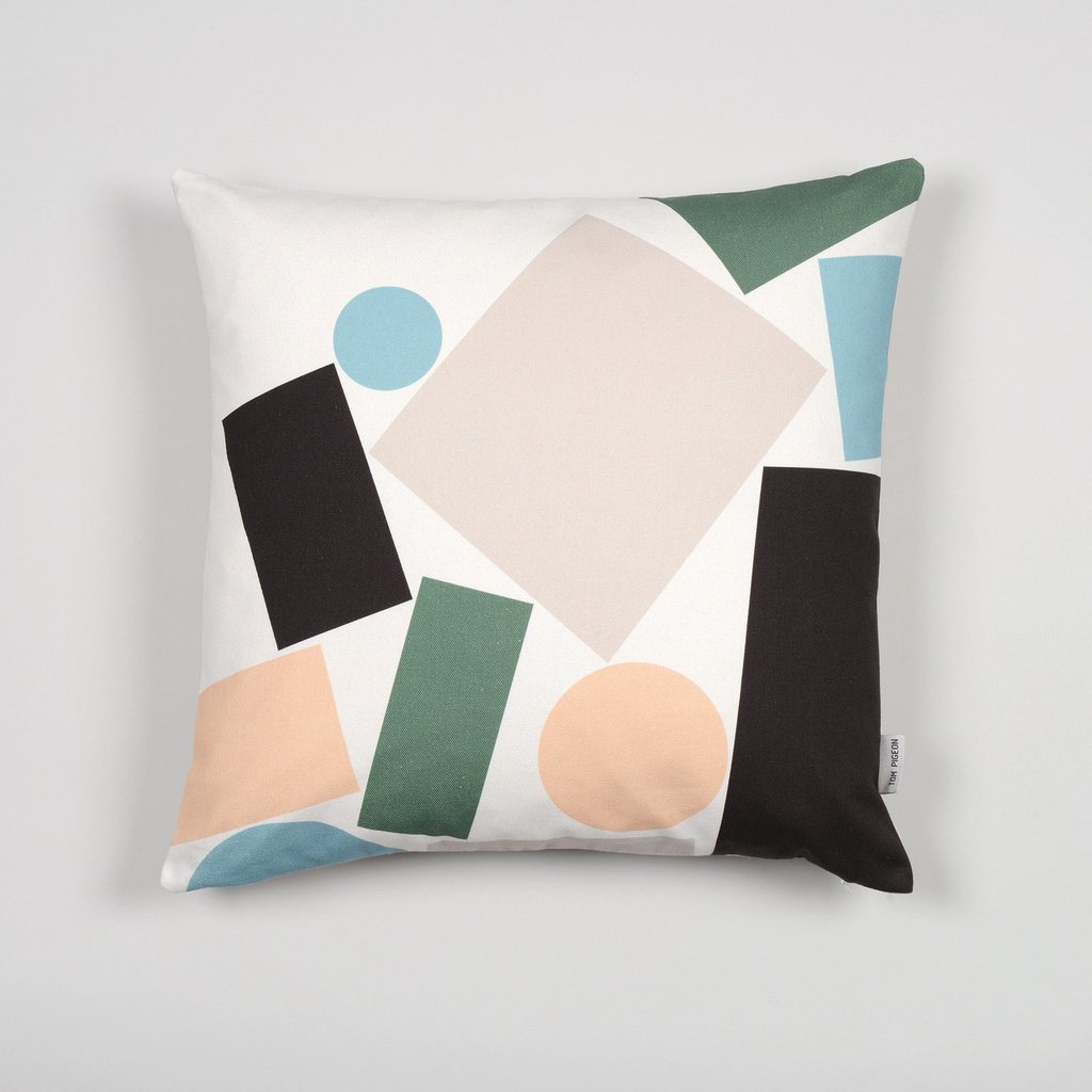 Cushion 001 1.jpg