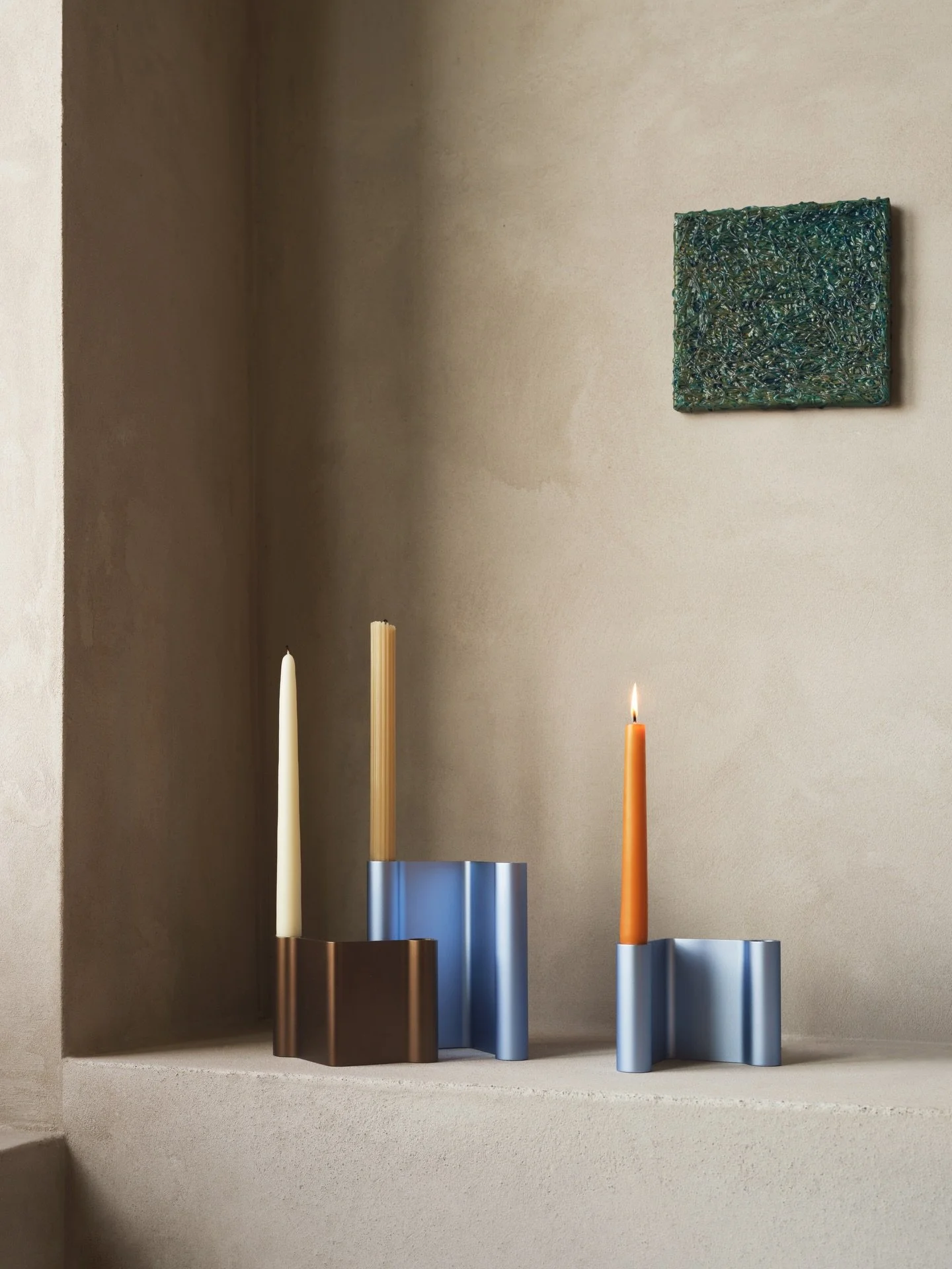 New year, a fresh take!

Discover @muutodesign &lsquo;s new Pair Candleholder range at Hoos. 

Accenting your space with sculptural minimalism and bold yet complimentary colour-ways, this candleholder design invites you to explore varying height and 