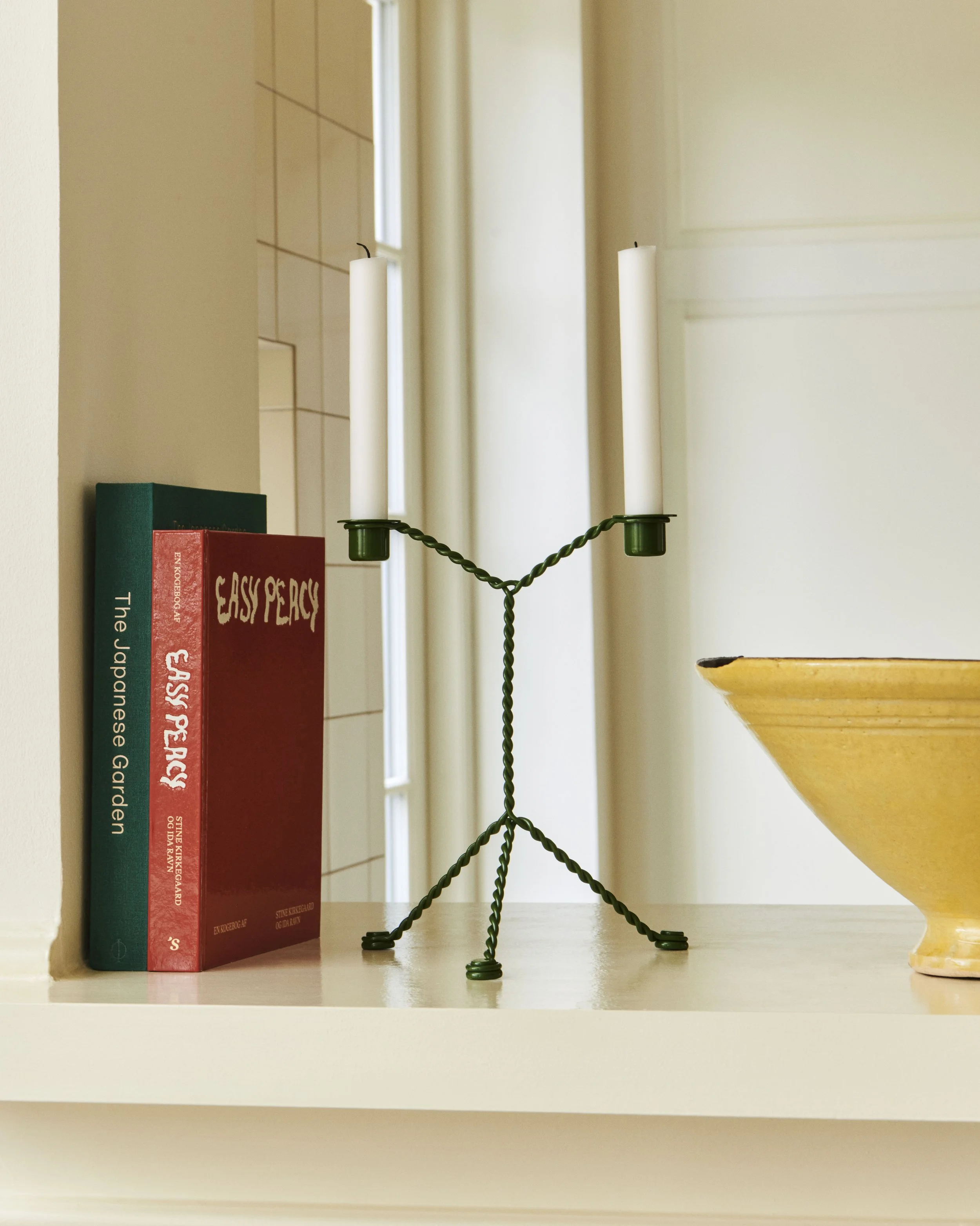 Wire Candleholder green.jpg