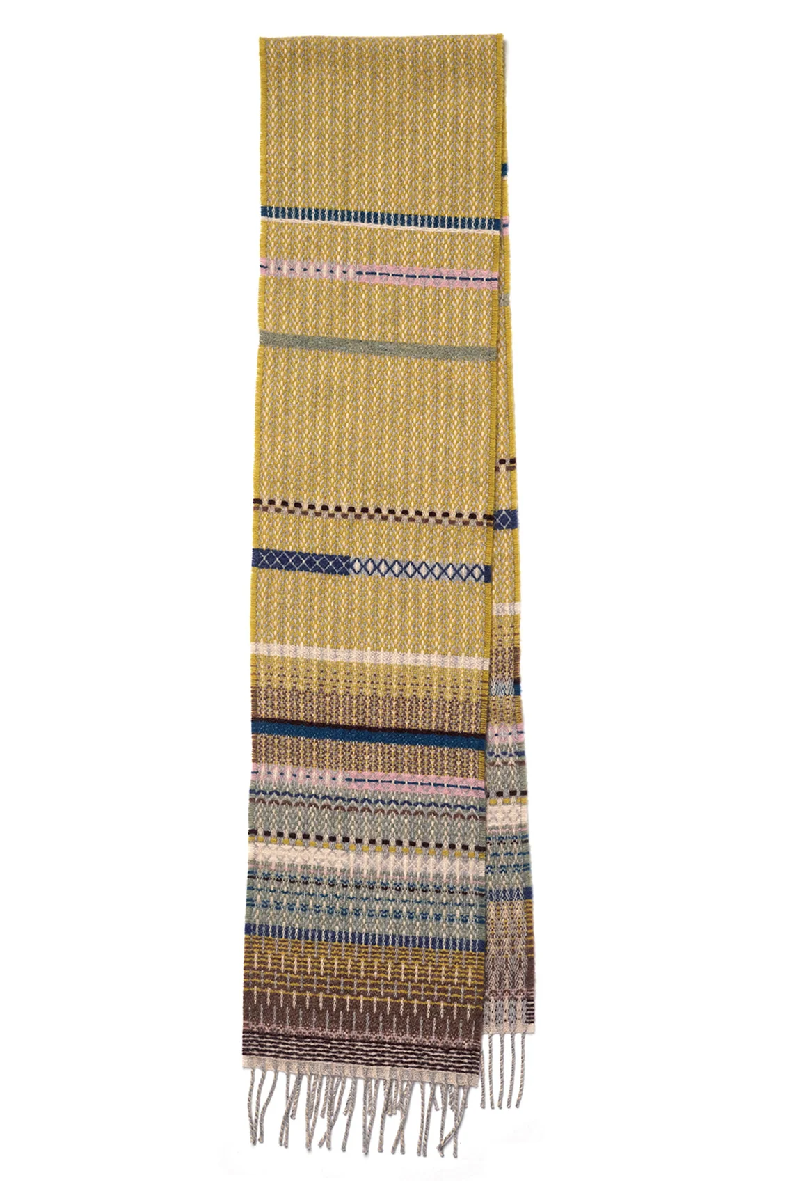 Scarf_LambswoolPattern_NoahWheat_72_18467copy.png