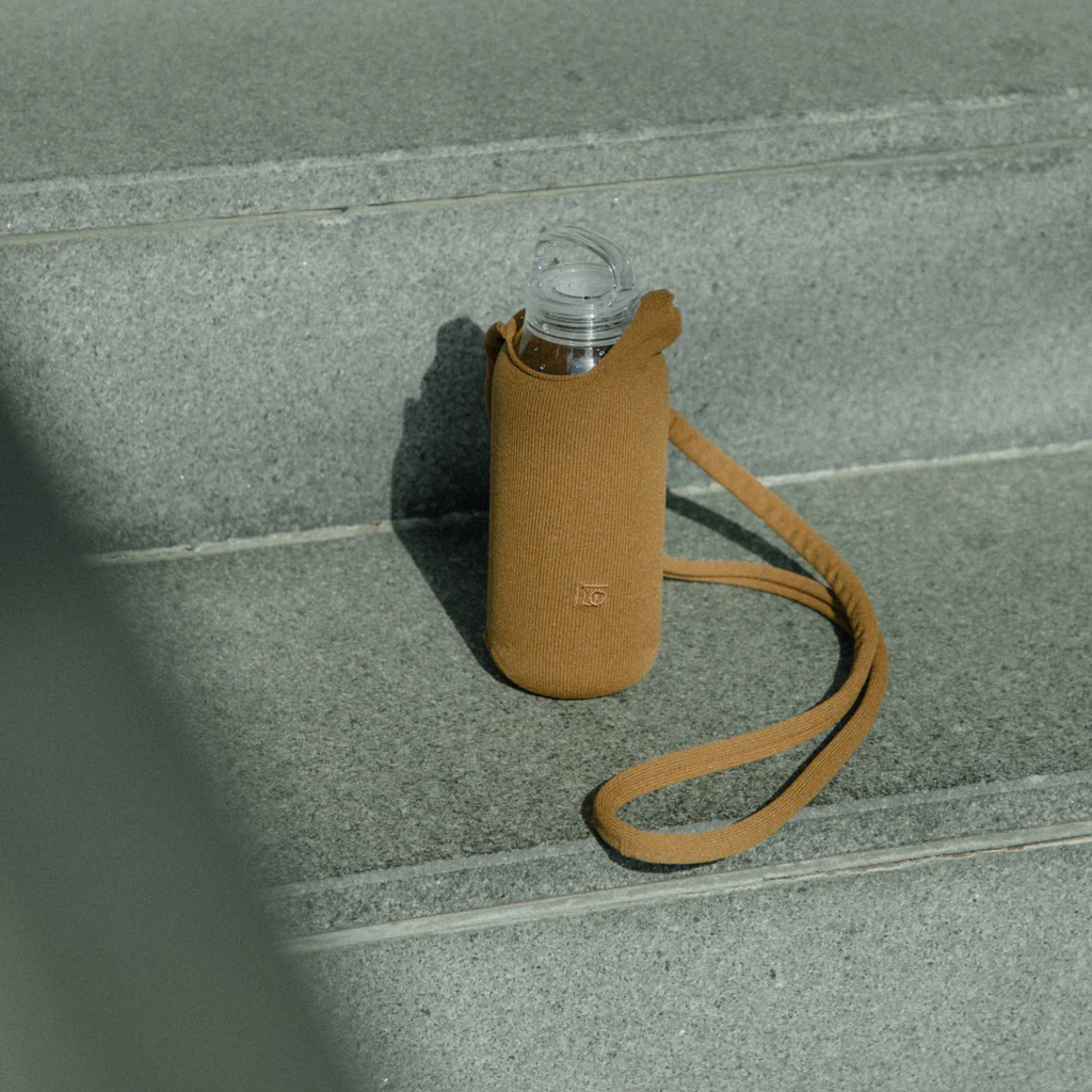 Futo_Bottle_Sling_Bag_-_7_1024x1024.png