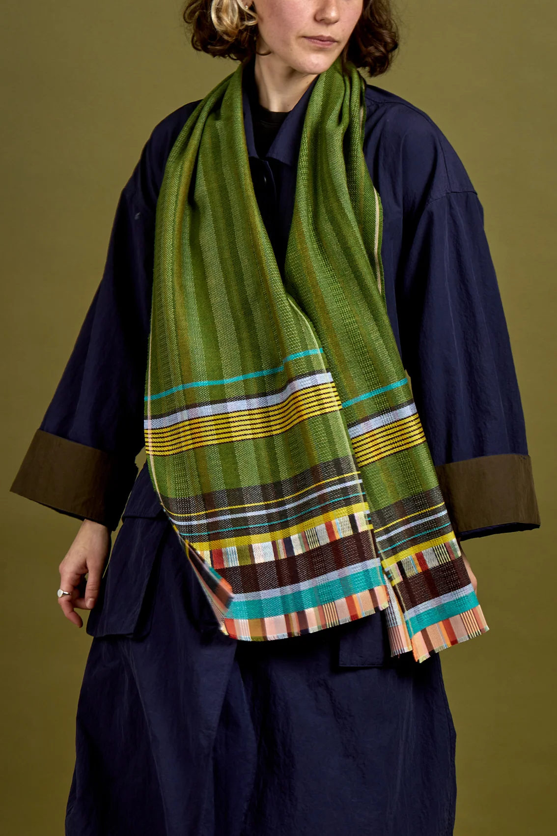 Scarf_Silk_Lambswool_PhyllisDill_72_cropHB_19057.png