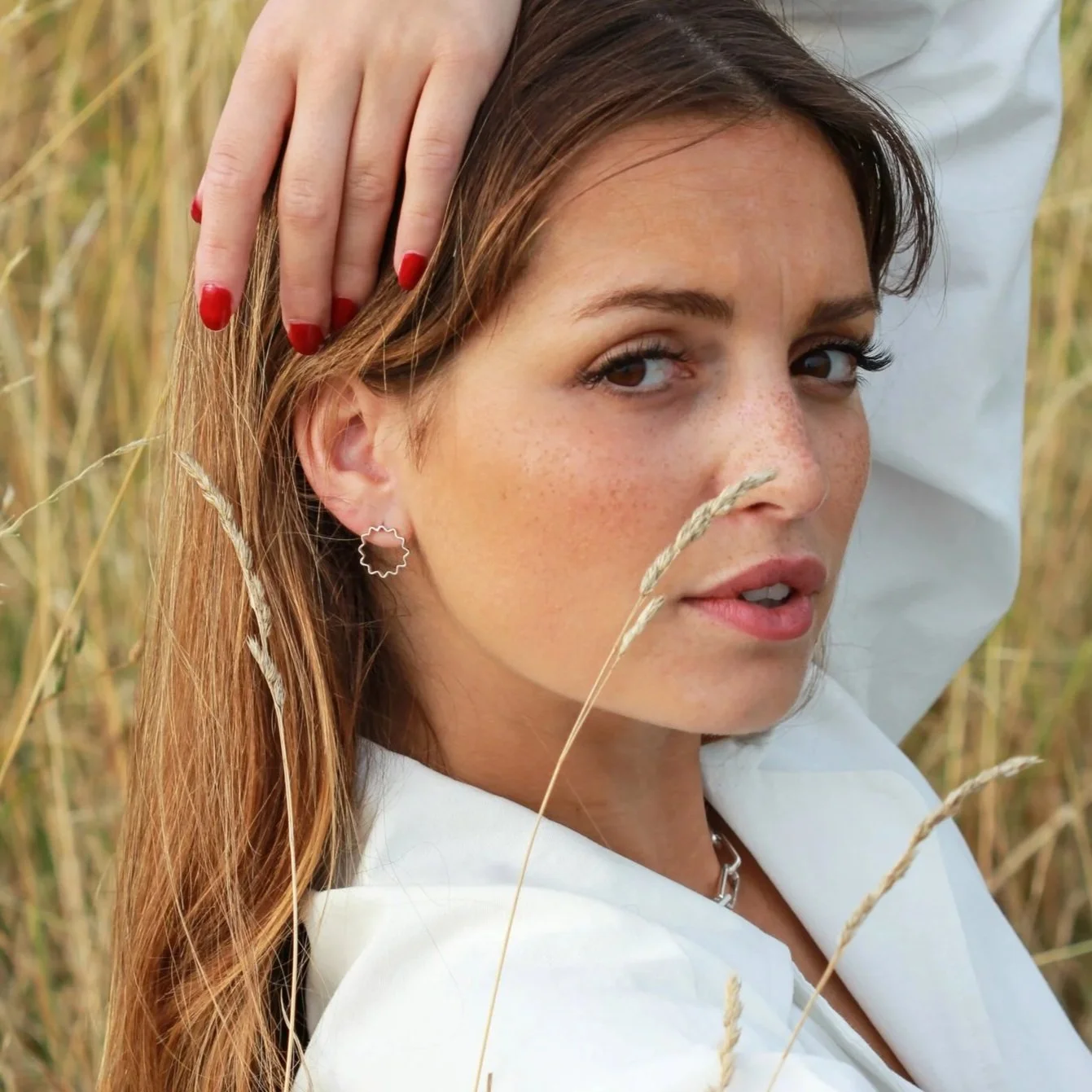 Mini Ondulée Studs - Olivia Taylor