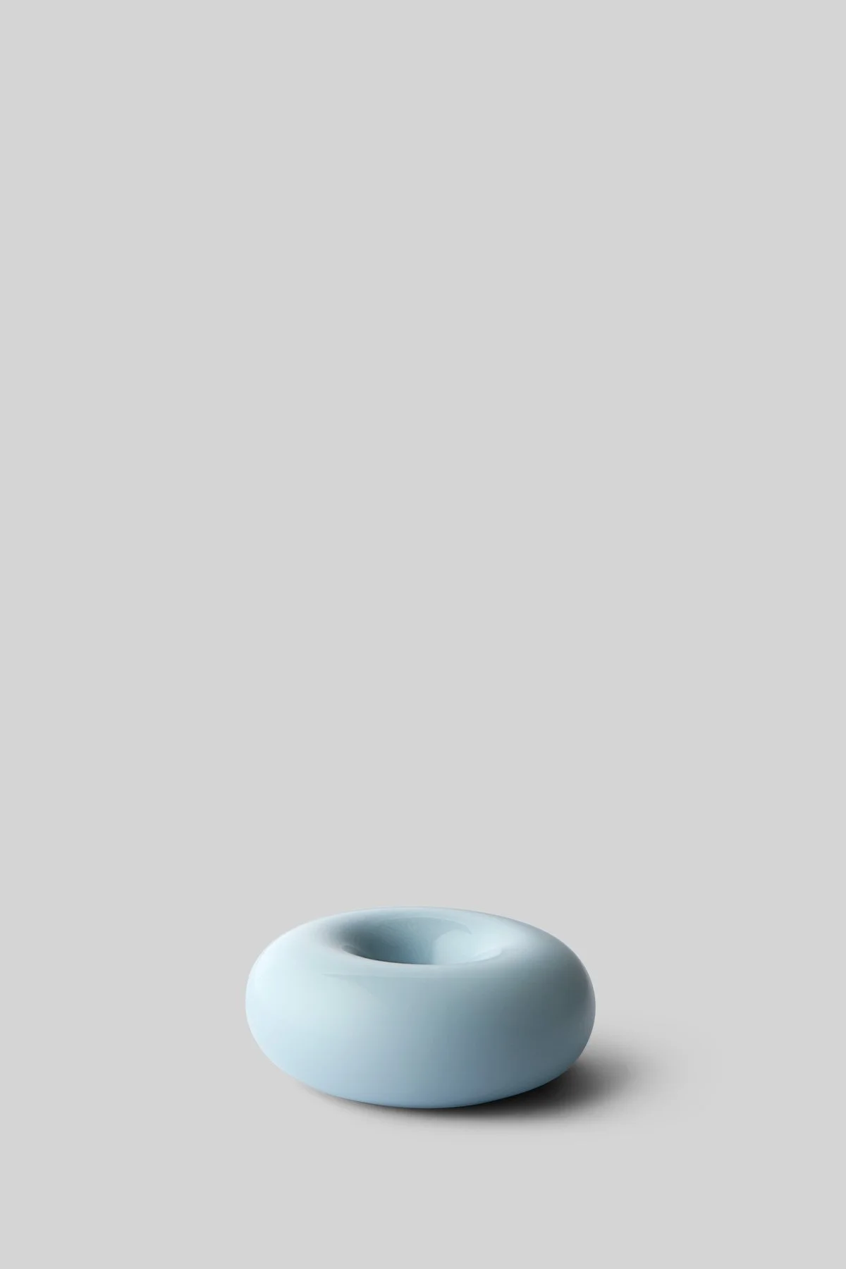 BOB CANDLE HOLDER SMALL LIGHT BLUE primary.jpg