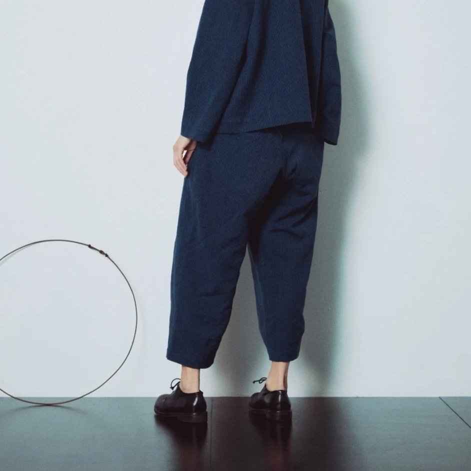 Muku SS26 - Indigo Gingham Patterned Cotton Tapered Trousers with Back Pockets