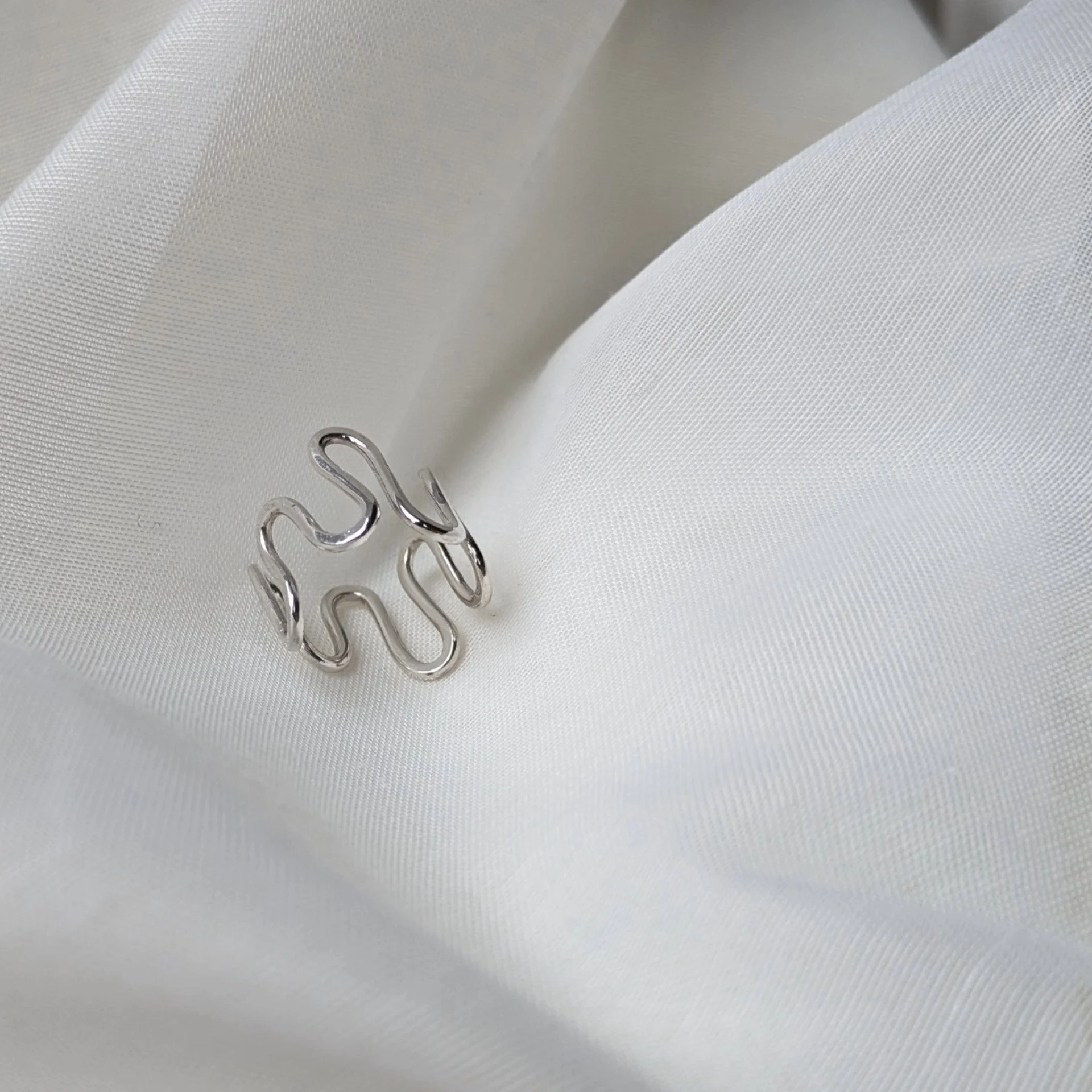 wiggle_ring_8.jpg