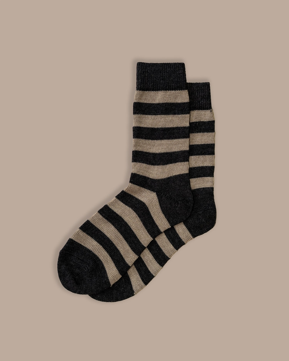 d828ae85ed0bb53c58d53d2885997339bf6abcff22fd097c9fa0efe30e1df593.png