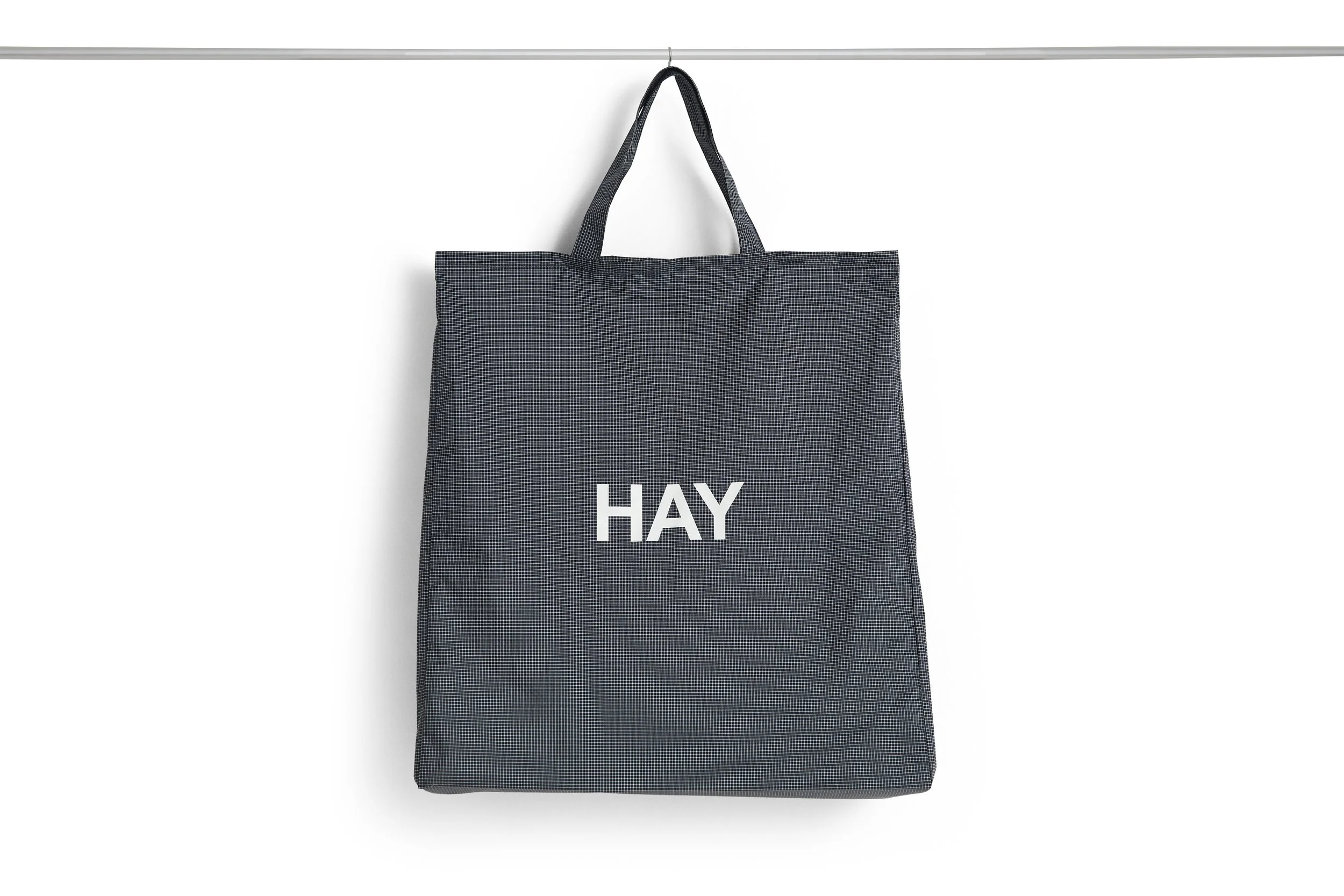 AF786-A604-AE89_Grid Bag XL dark blue.jpg