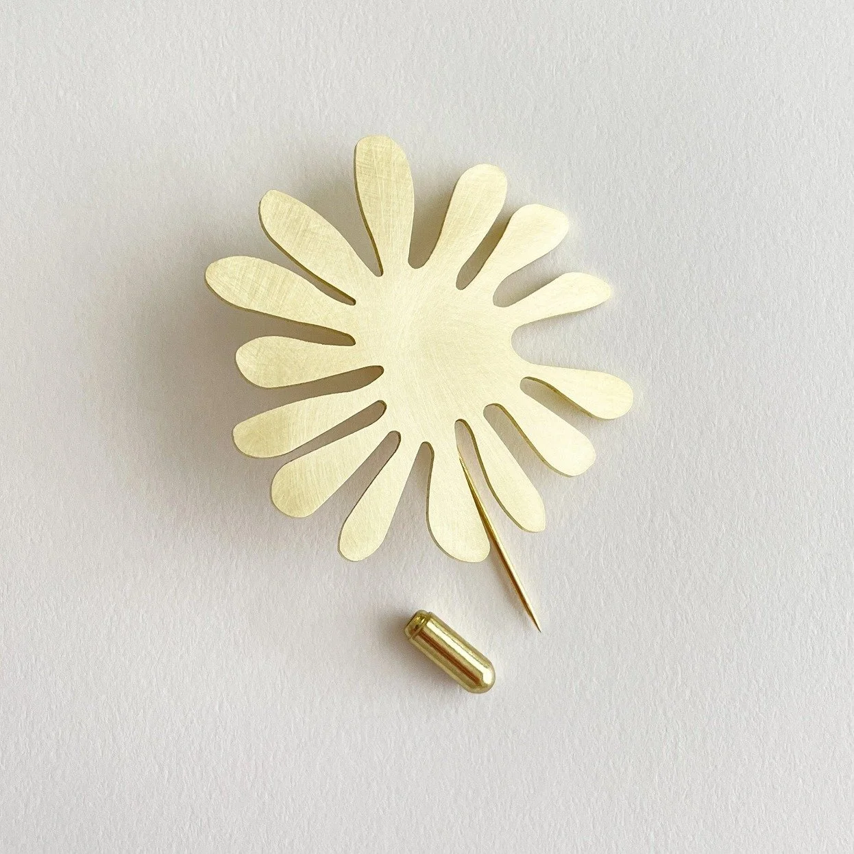 Aster Pin - Tom Pigeon