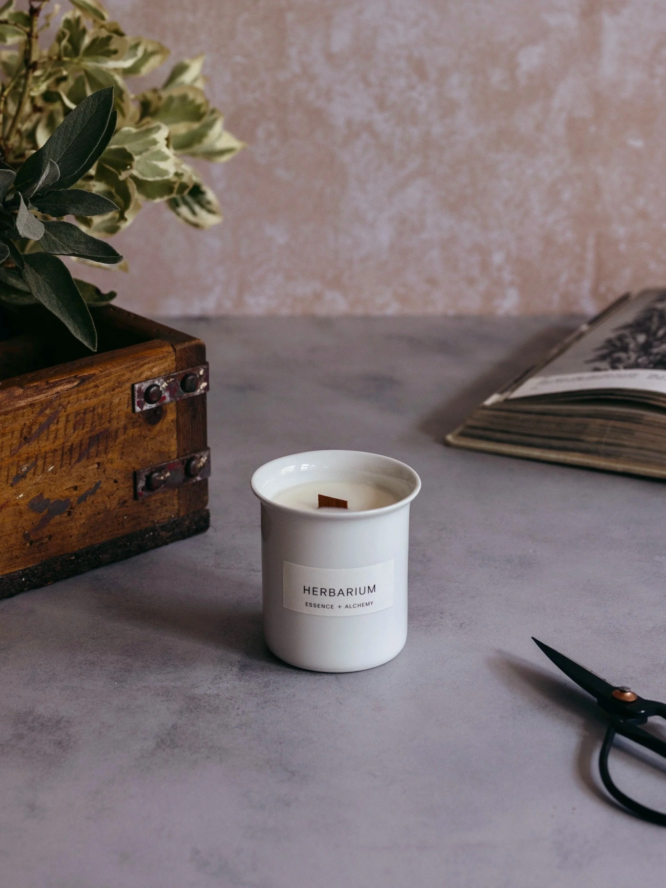 Herbarium Candle.jpg