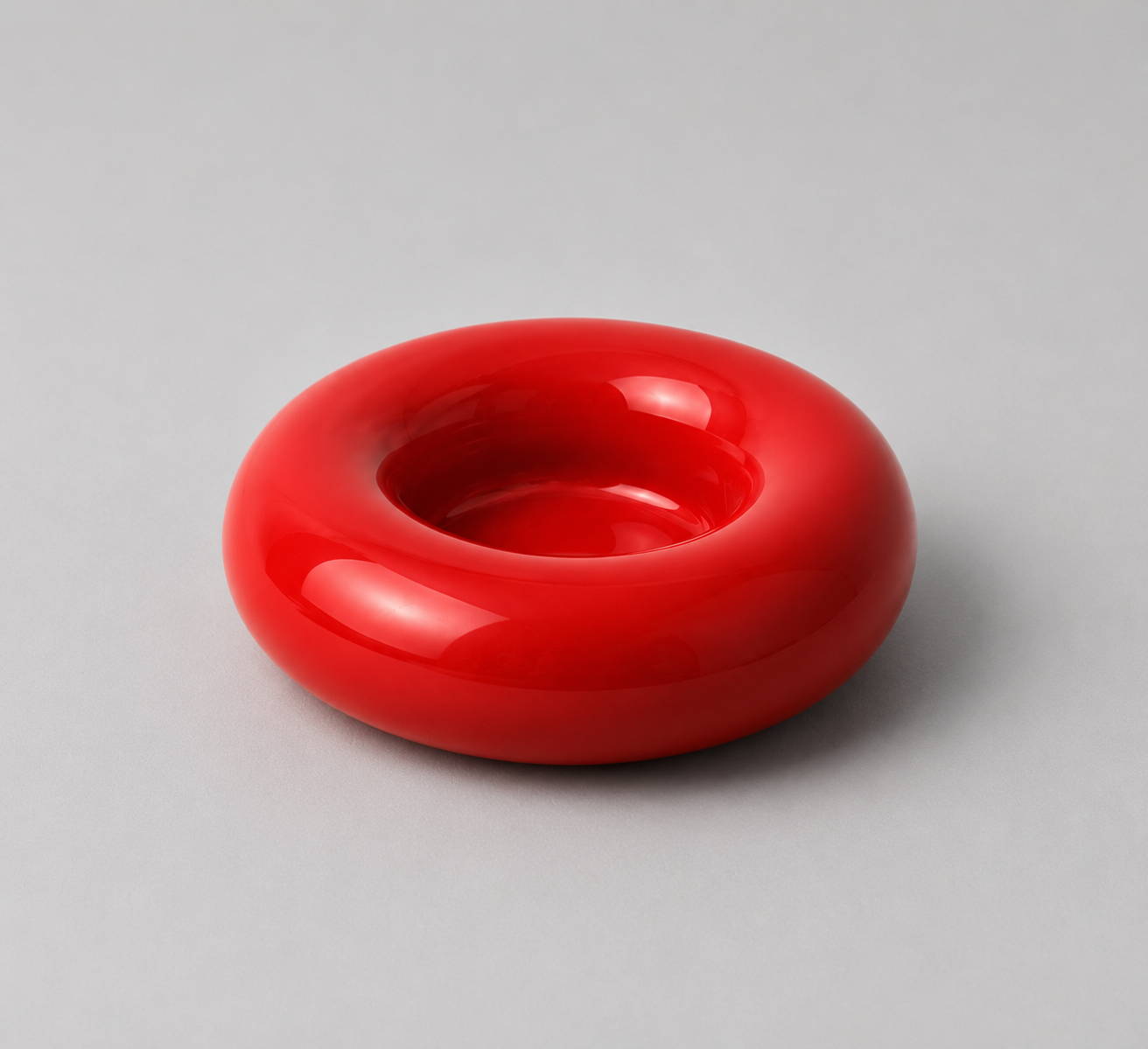 BOB CANDLE HOLDER MEDIUM RED primary.png