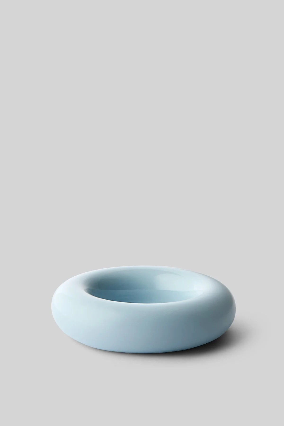 BOB CANDLE HOLDER LARGE LIGHT BLUE primary.jpg