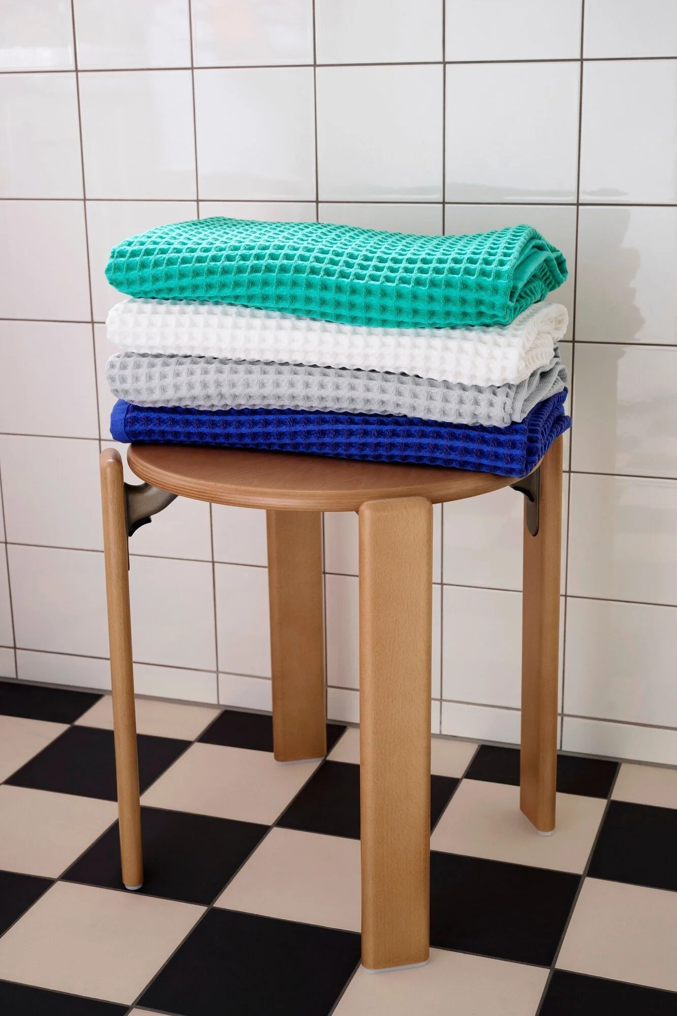Waffle_Bath_Towel_family_Rey_Sto.jpg