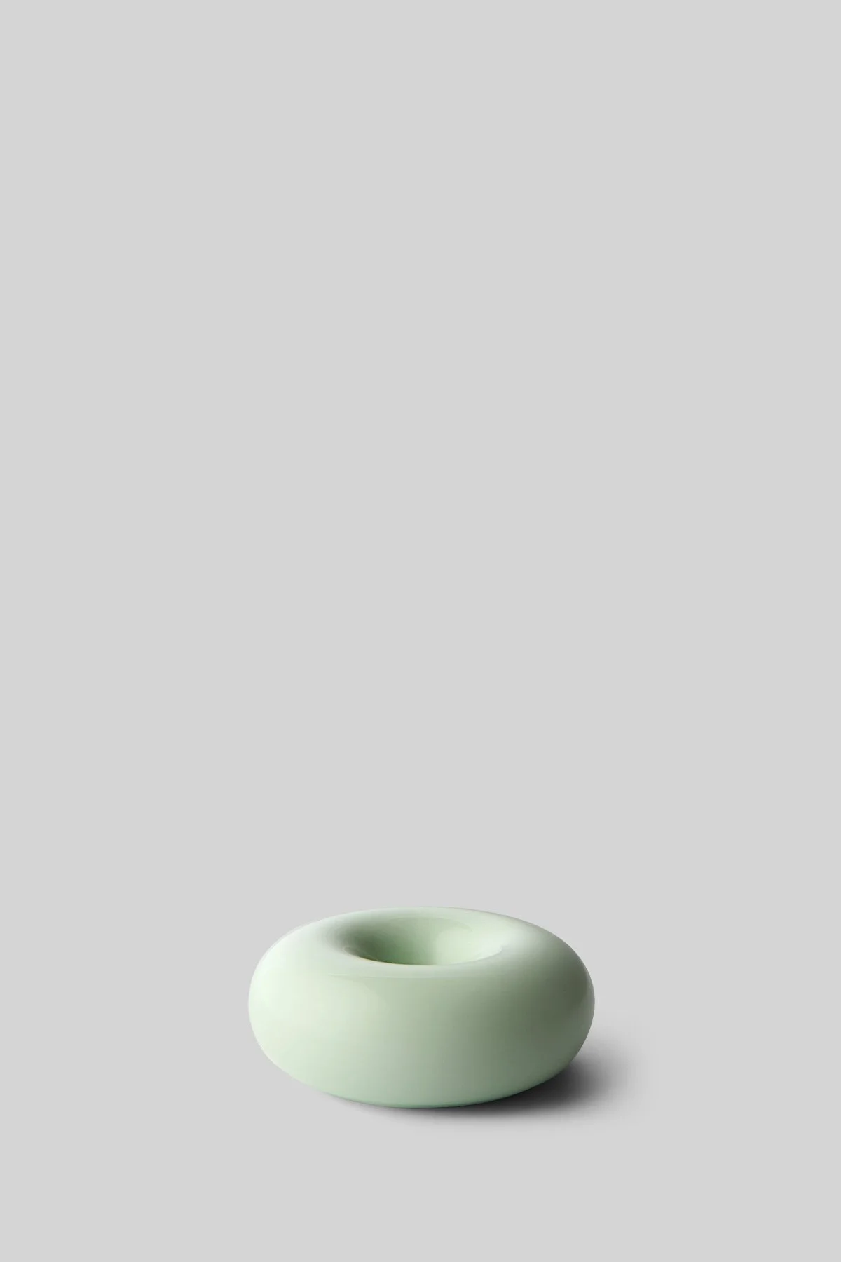 BOB CANDLE HOLDER SMALL MINT primary.jpg