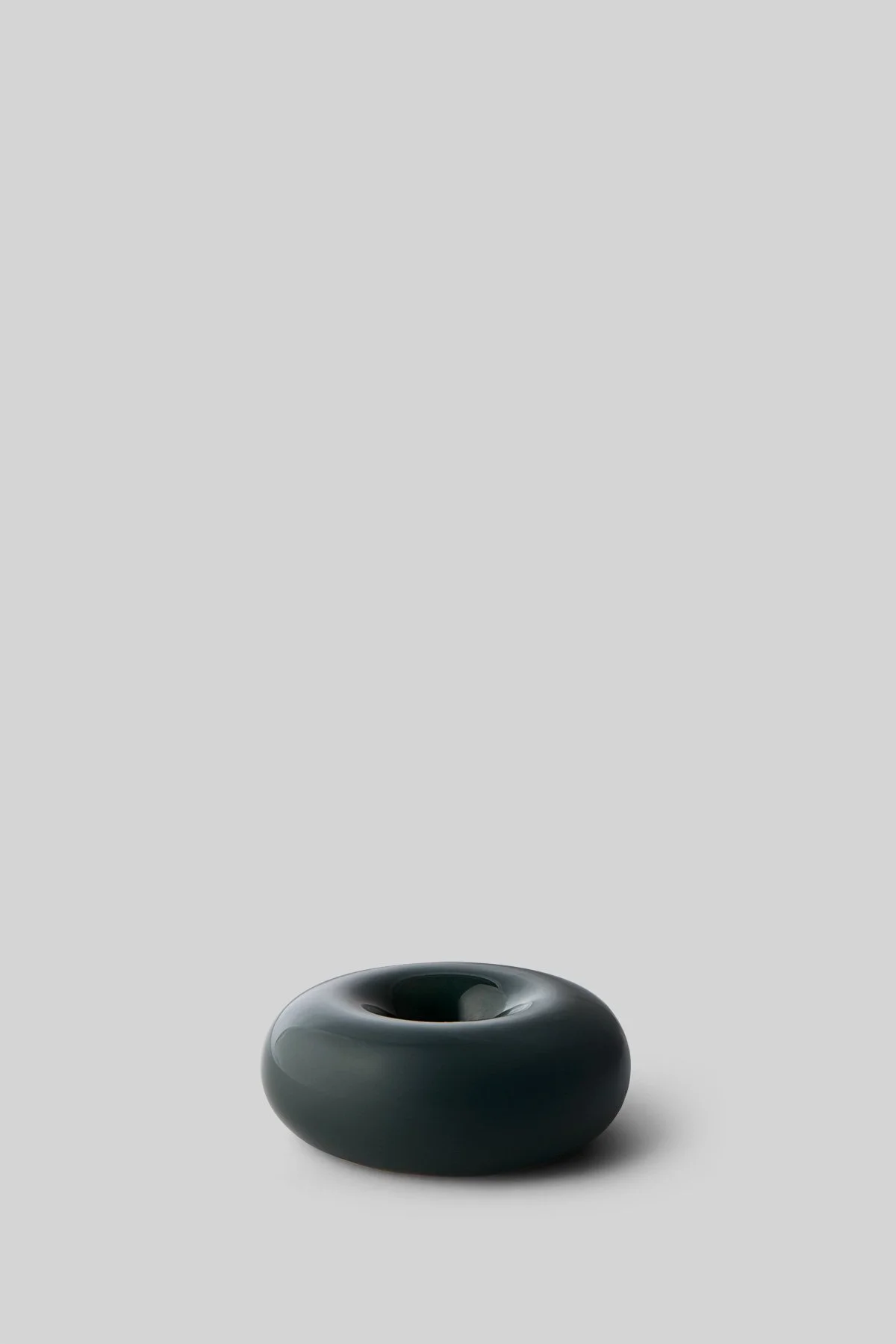 BOB CANDLE HOLDER SMALL DARK GREEN primary.jpg