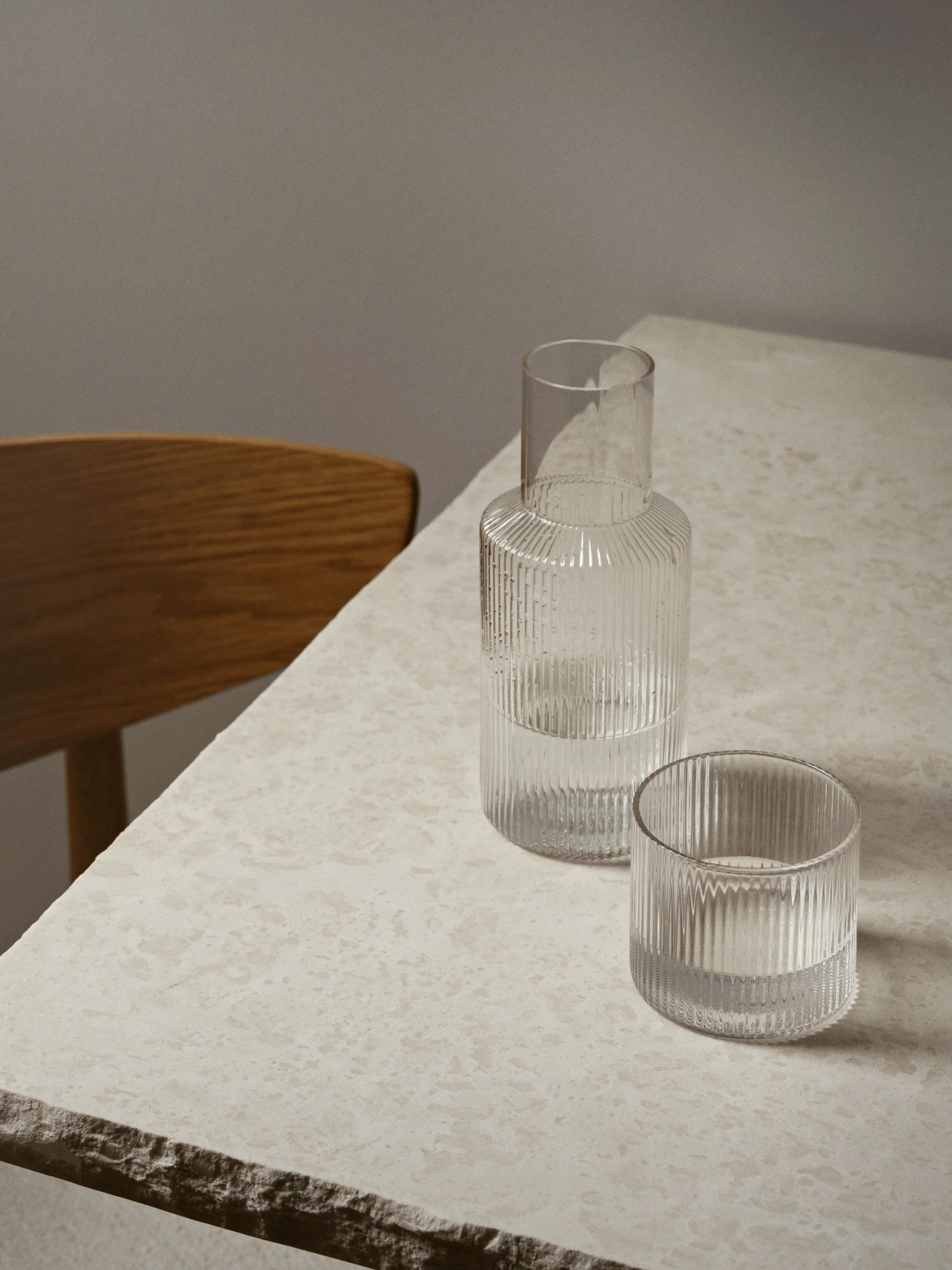 fermLIVING_AW18_RippleSmallCarafeSet_5447_01.jpg