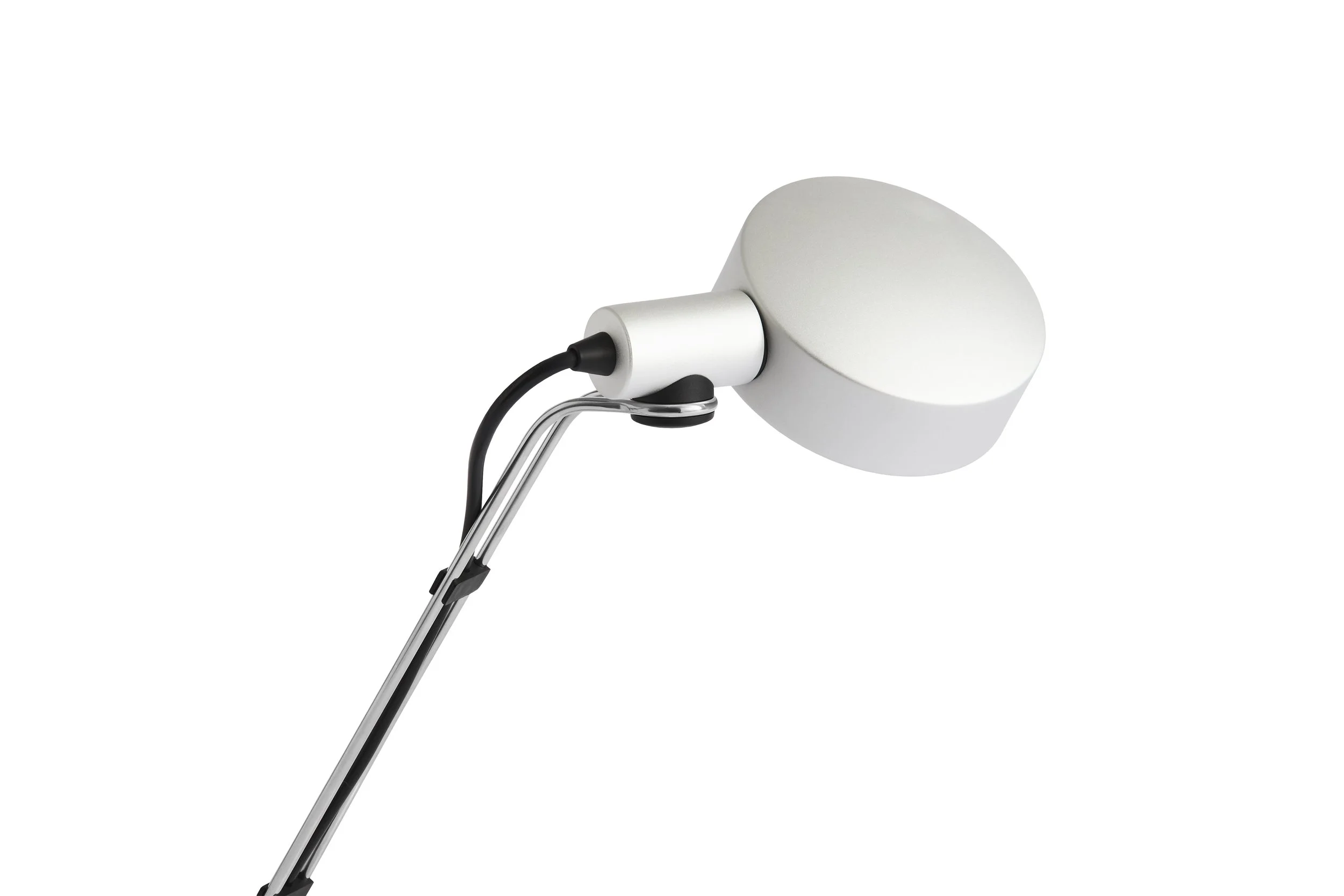 AE054-B524_Cupola Desk Lamp clear anodised_detail.jpg