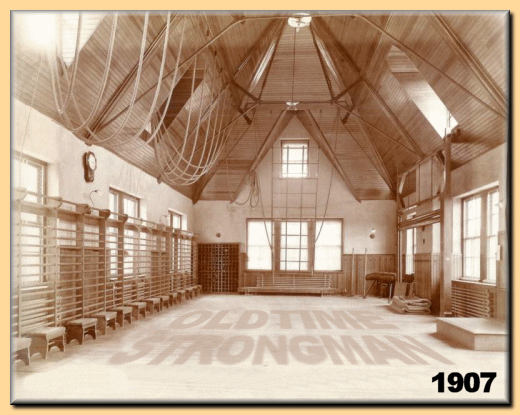 Classic Gym 1907.gif