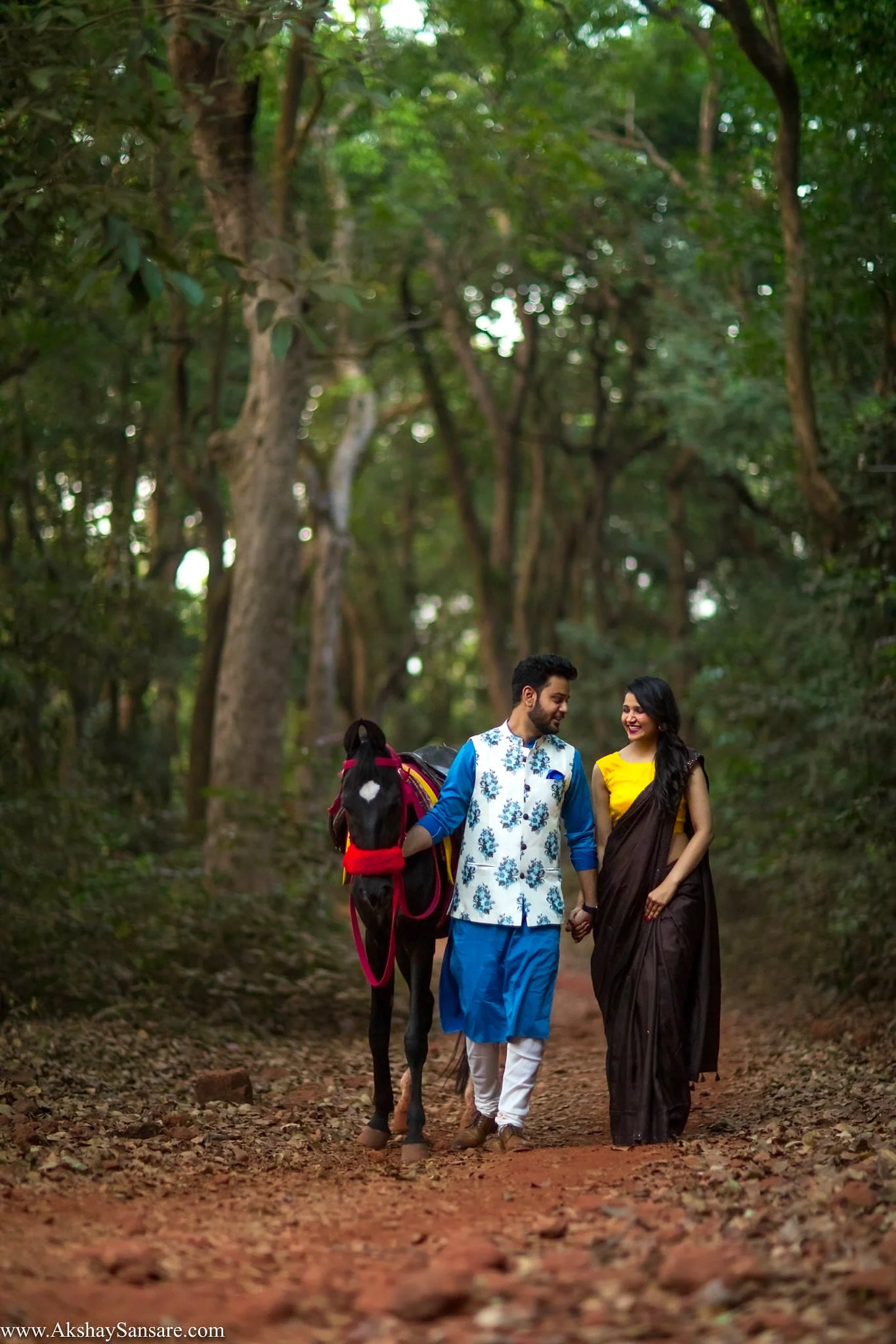 Yash&ShreyaPre-weddingCompressed(23).jpg