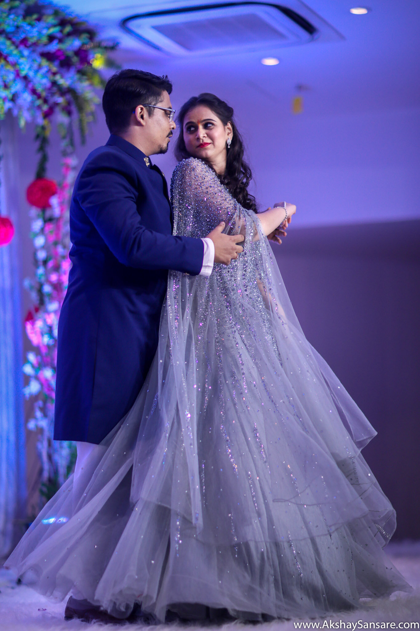 Rutu x Gaurang Engagement Akshay Sansare Photography Candid Photographer based in Mumbai best India Cinematic Wedding Films_-18.jpg