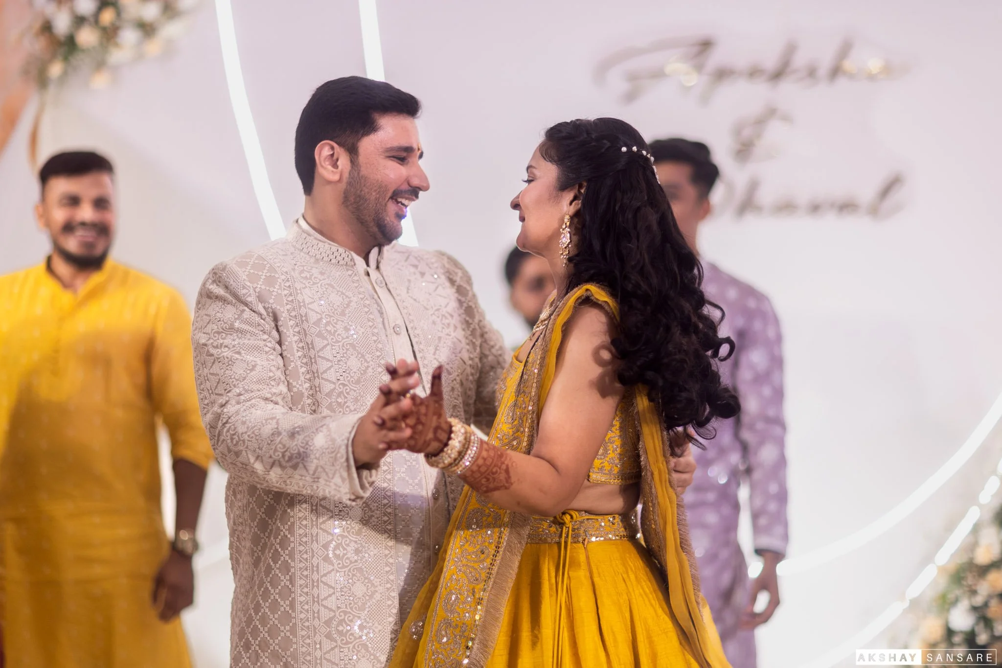 Dhaval x Apeksha cwm Akshay Sansare Photography & Films-16.jpg