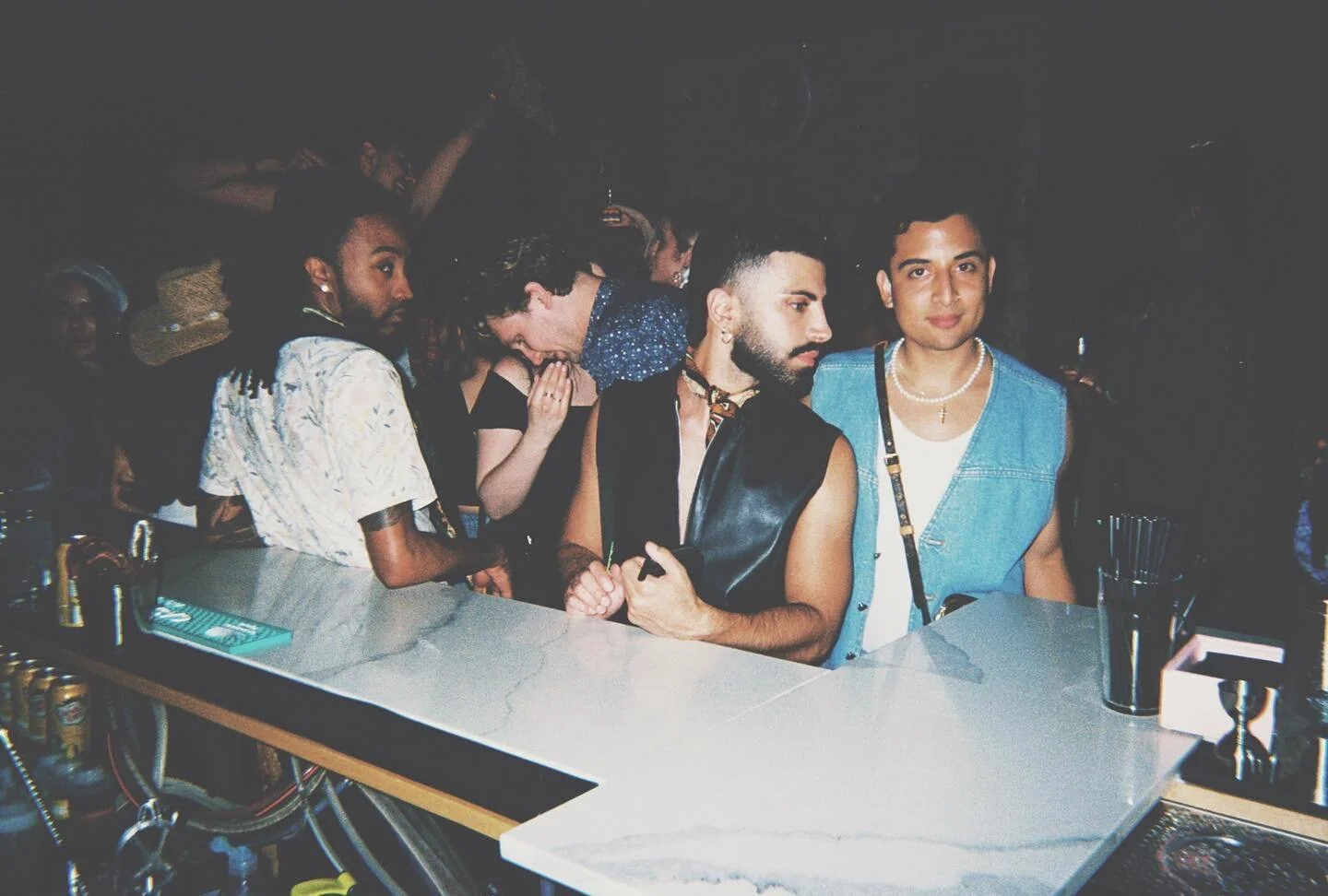 🪩 @hedspin at 10 🪩

No cover ever!